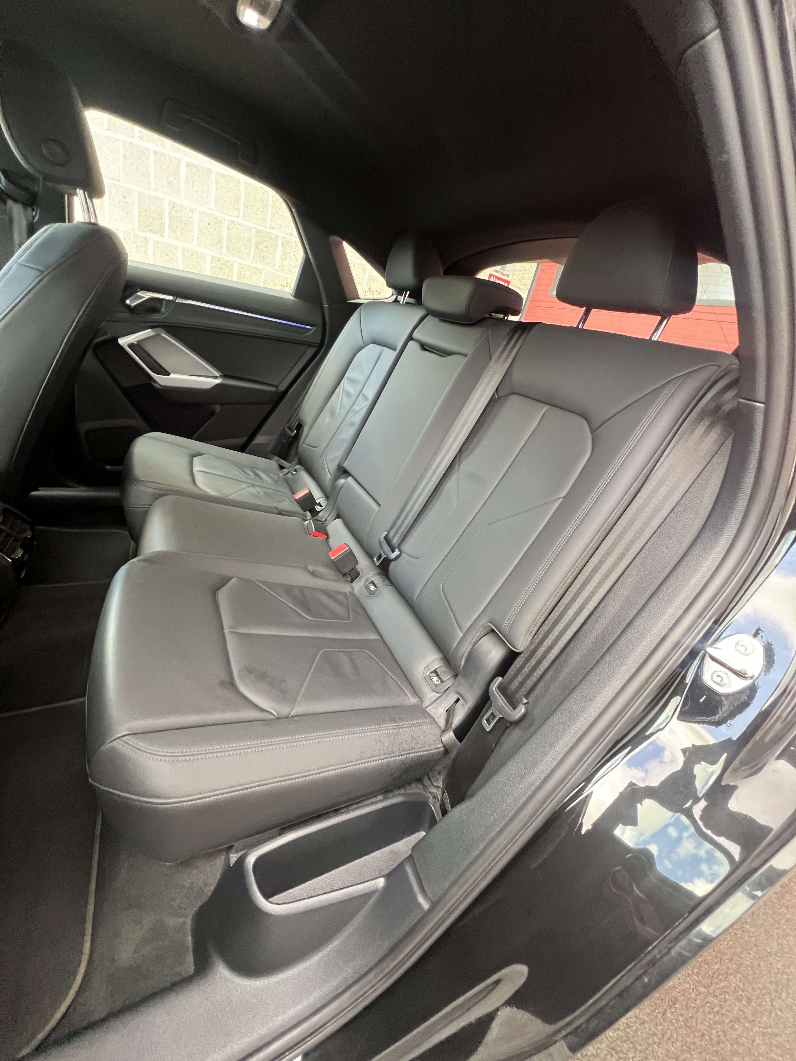 Audi Q3 TFSIe Attraction S tron +CAR-PASS +NAVI +GARANTIE