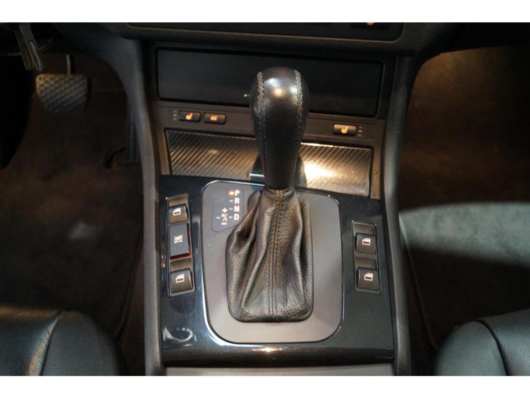 Bmw Serie 3 touring 325 i E46 BVA INT CUIR ETAT GENERAL EXCEPTIONNEL