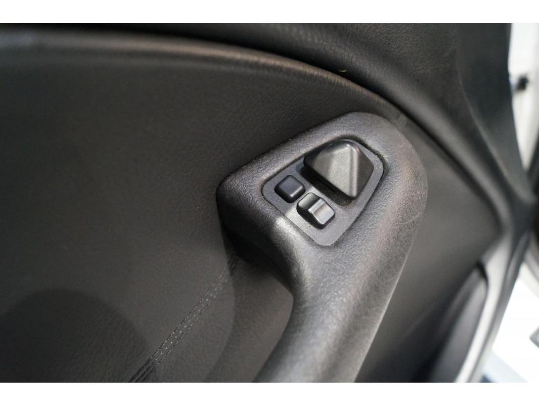 Bmw Serie 3 touring 325 i E46 BVA INT CUIR ETAT GENERAL EXCEPTIONNEL