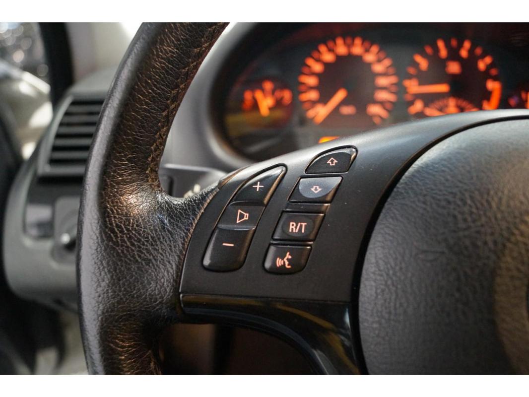 Bmw Serie 3 touring 325 i E46 BVA INT CUIR ETAT GENERAL EXCEPTIONNEL