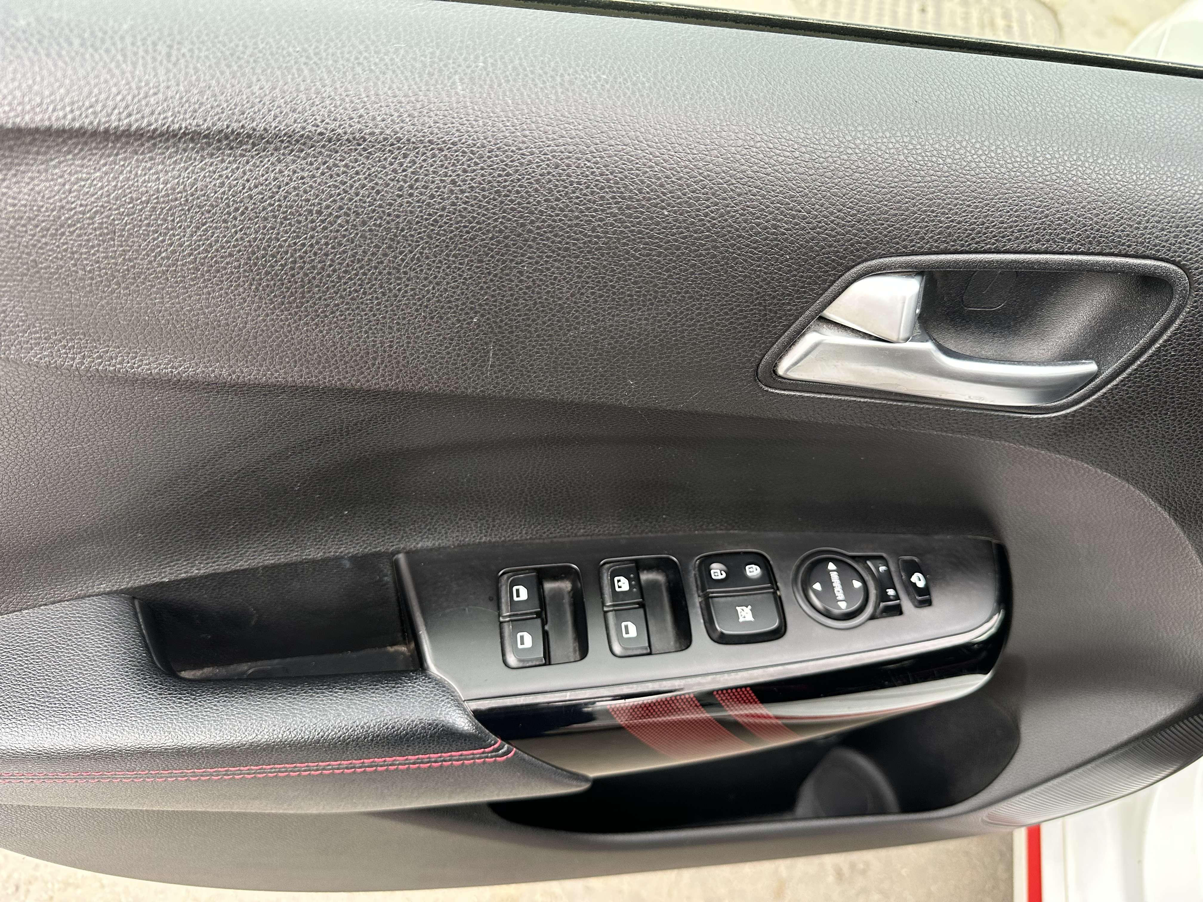 Kia Picanto Picanto 1.2i GT Line ISG FULL OPTIONS GARANTIE 12