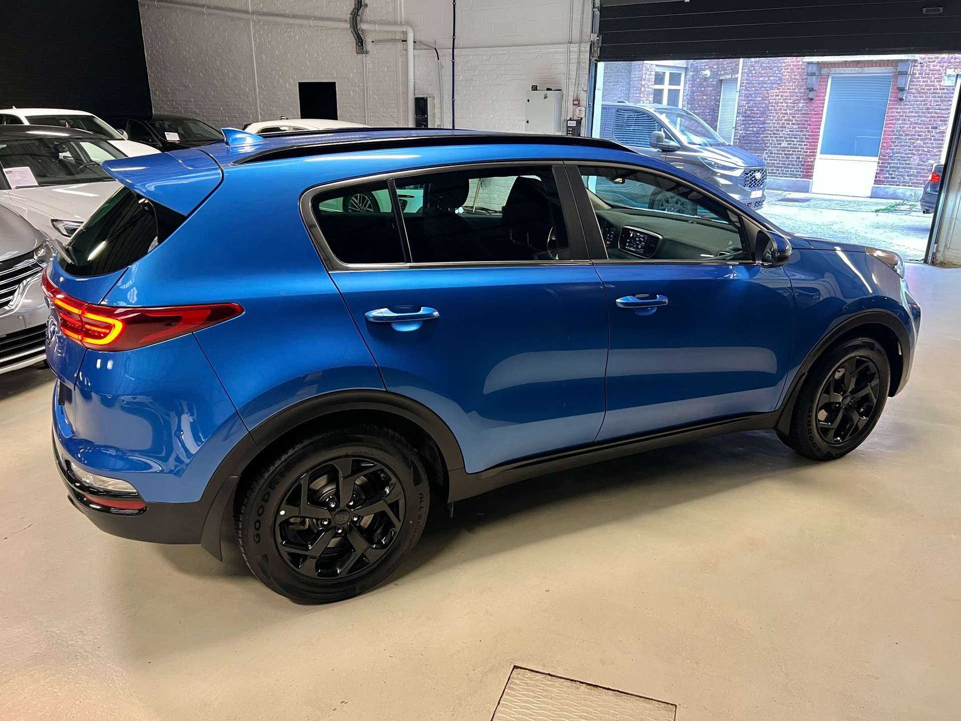 Kia Sportage 1.6T Black Edition *AUTO*CAMERA*CARPLAY*GARANTIE