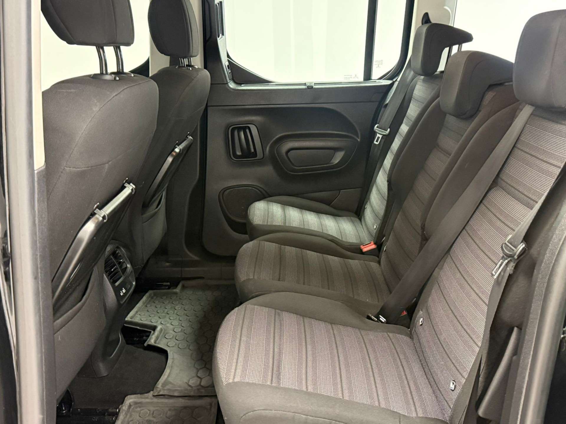 Opel Combo Life GPS**CAMERA 360**LED**GARANTIE 12MOIS