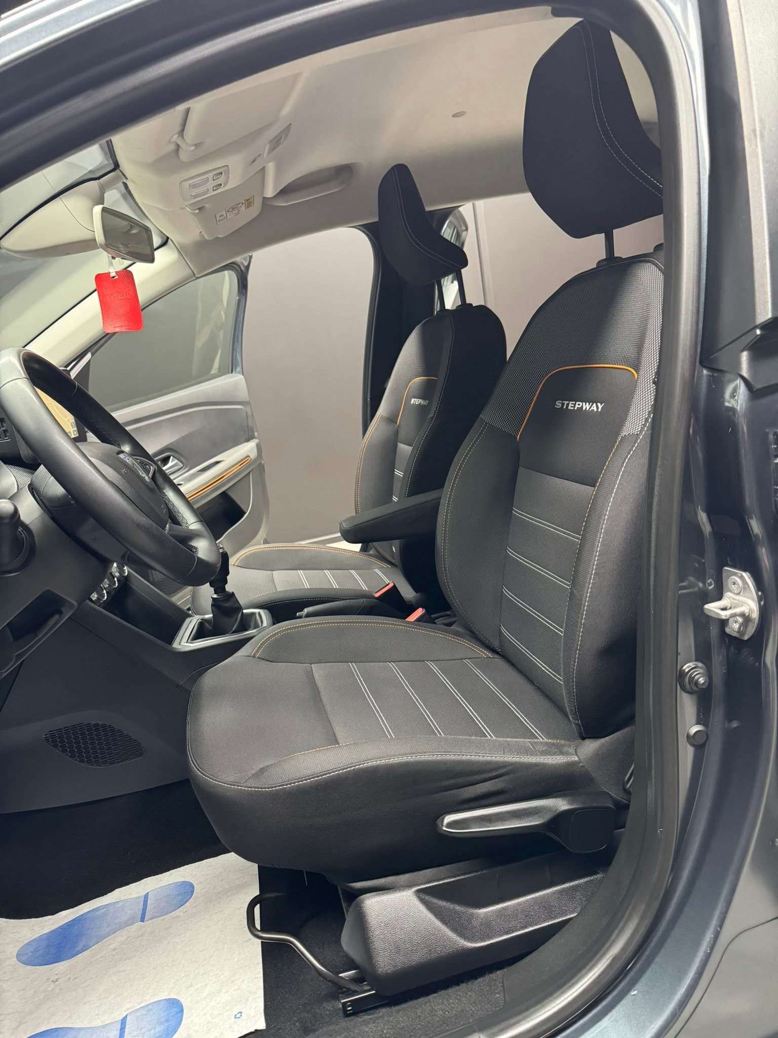 Dacia Sandero Sandero Stepway 1.0 TCe Stepway **12 mois de garantie**