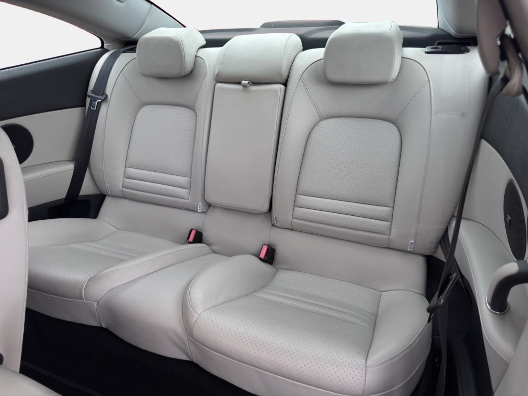 Peugeot 407 2.0 HDi 16V 136ch FAP Féline