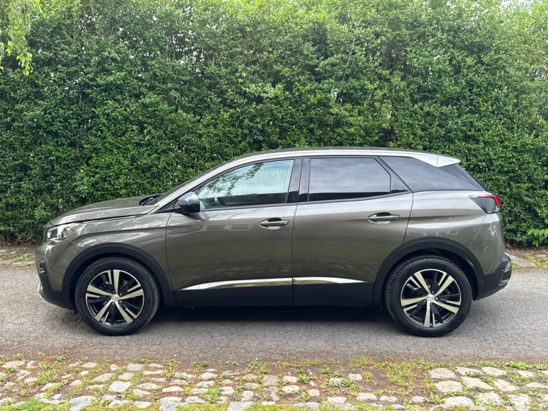 Peugeot 3008 HDI 130CH  ALLURE BUSINESS / GPS * CAMERA * LED * 1ERE MAIN