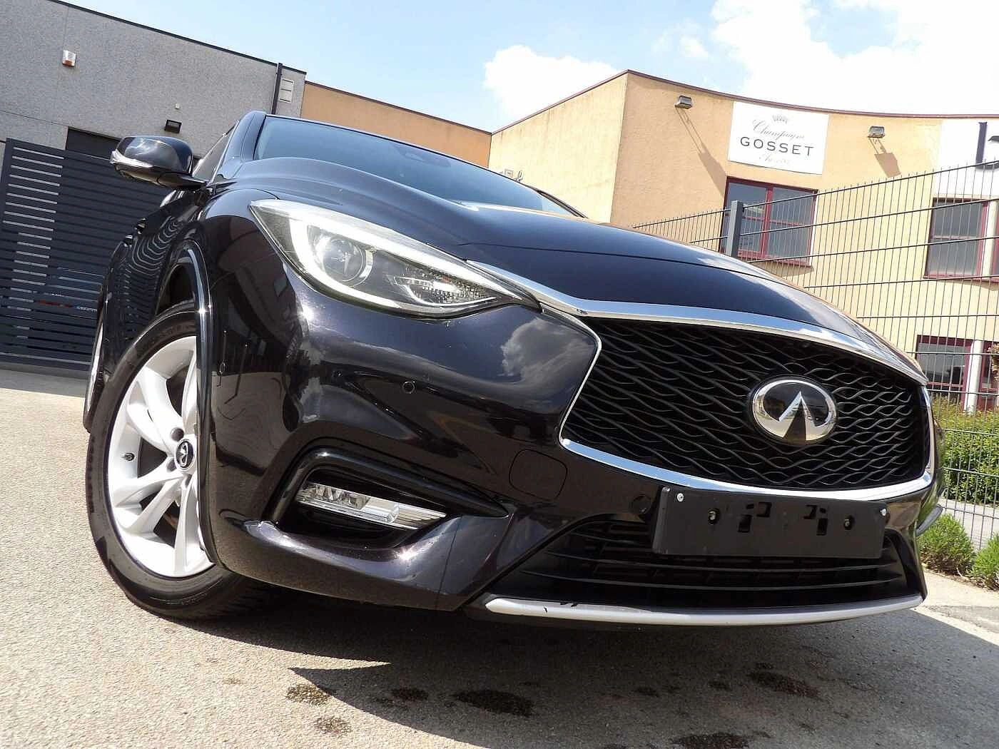 Infiniti Q30 Q30 1.5d Premium