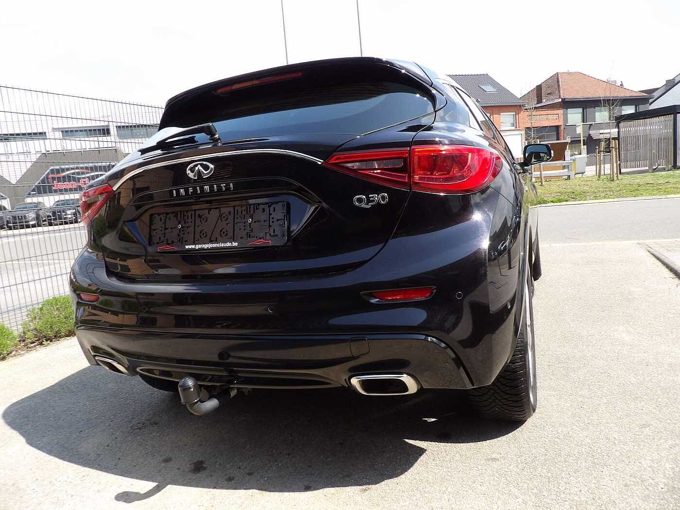 Infiniti Q30 Q30 1.5d Premium