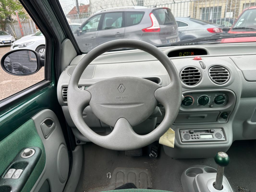 Renault Twingo 1.2i Perrier Quickshift 5