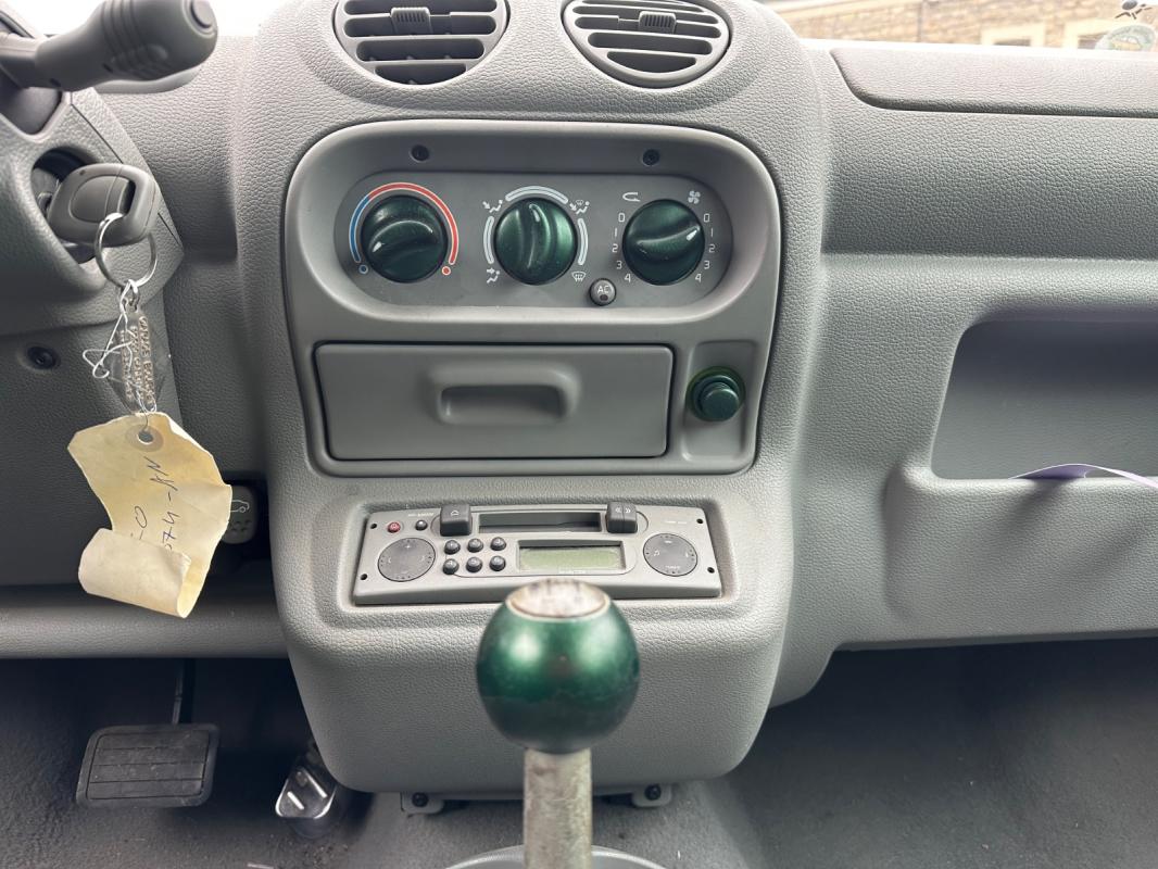 Renault Twingo 1.2i Perrier Quickshift 5