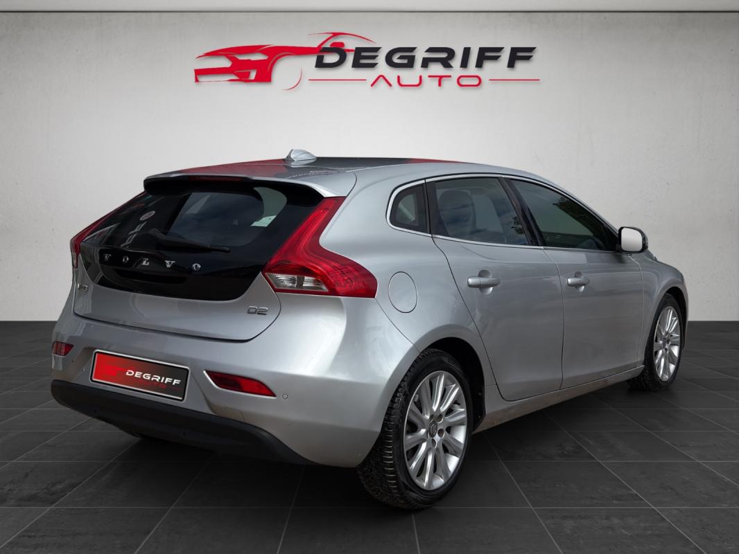 Volvo V40 D2 115 Summum Powershift A