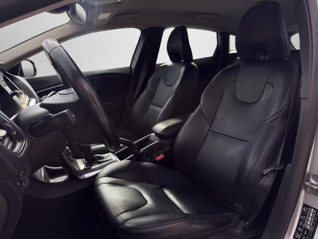 Volvo V40 D2 115 Summum Powershift A