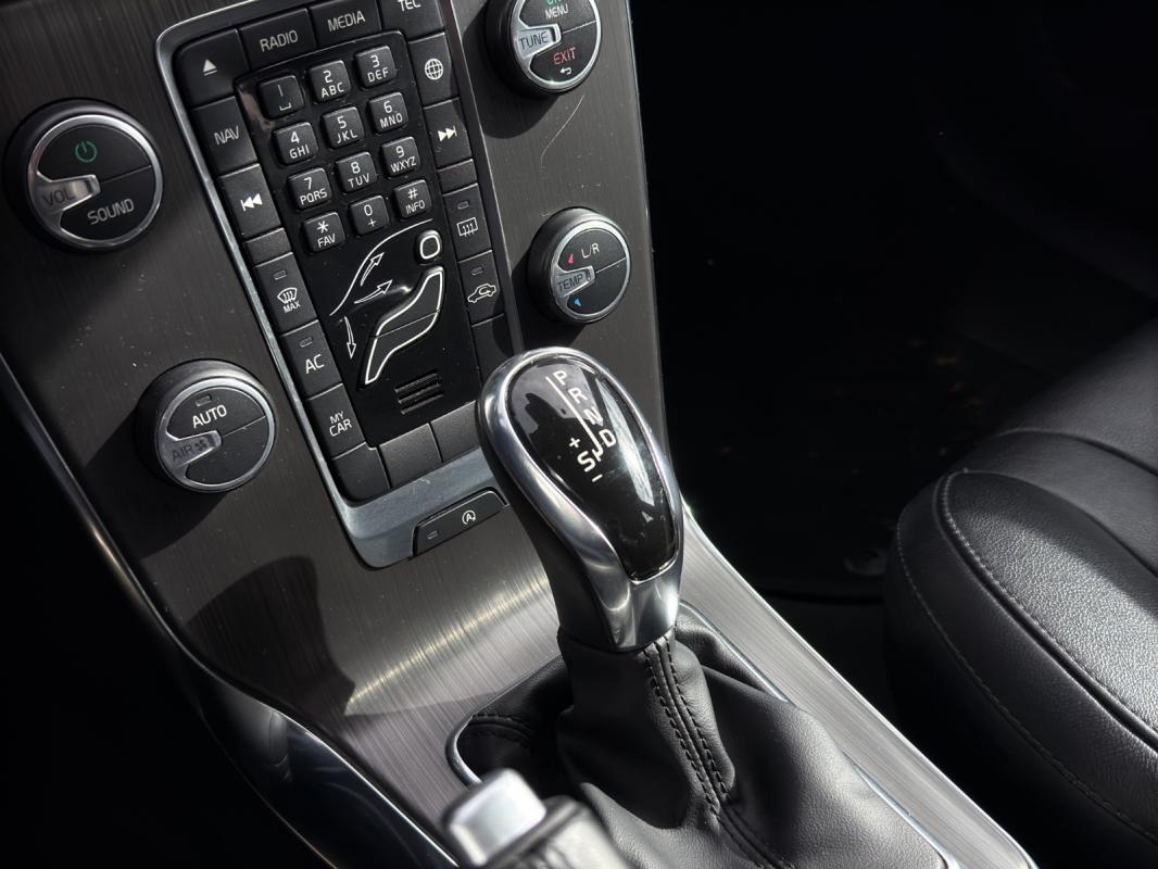 Volvo V40 D2 115 Summum Powershift A