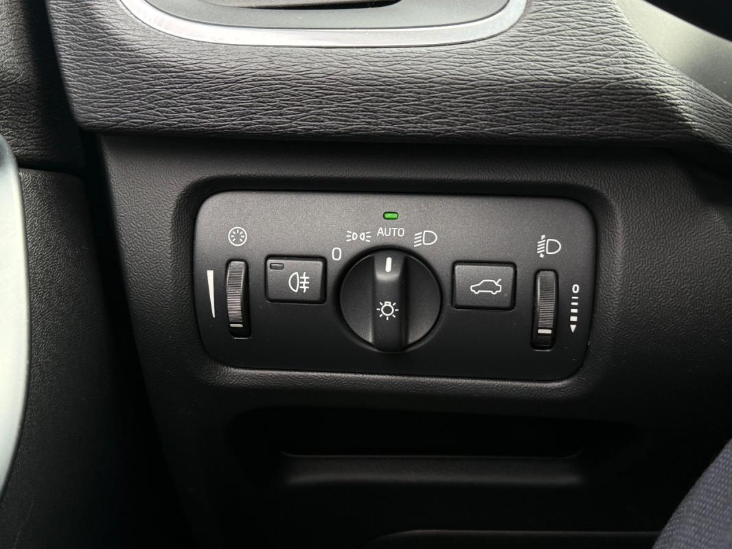 Volvo V40 D2 115 Summum Powershift A
