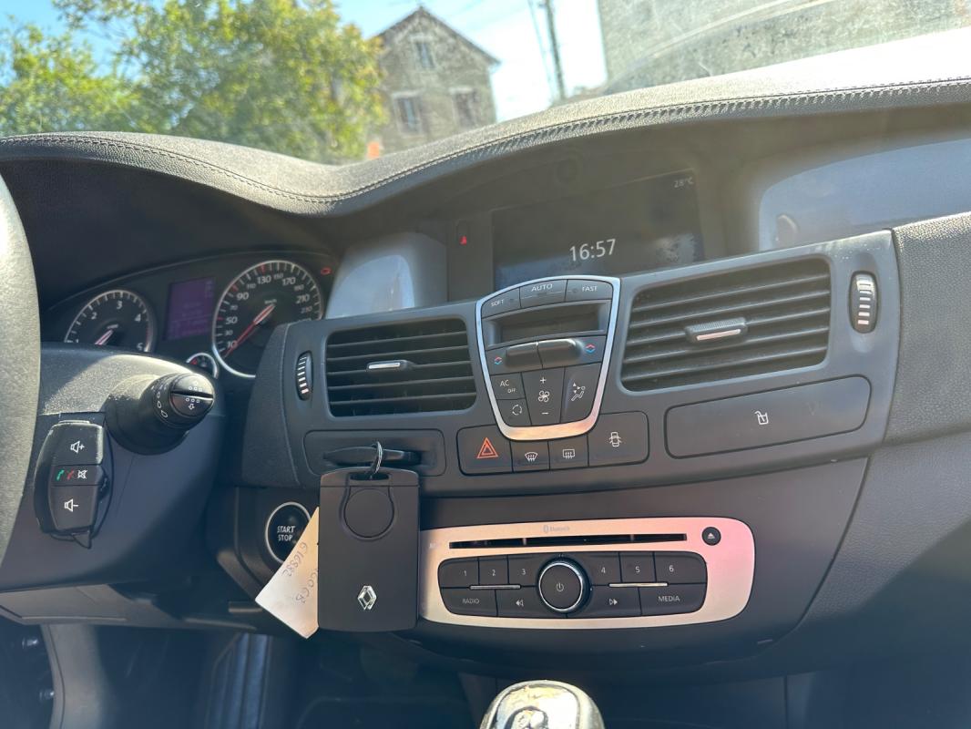 Renault Laguna 1.5 dCi 110 eco2 Intens EDC