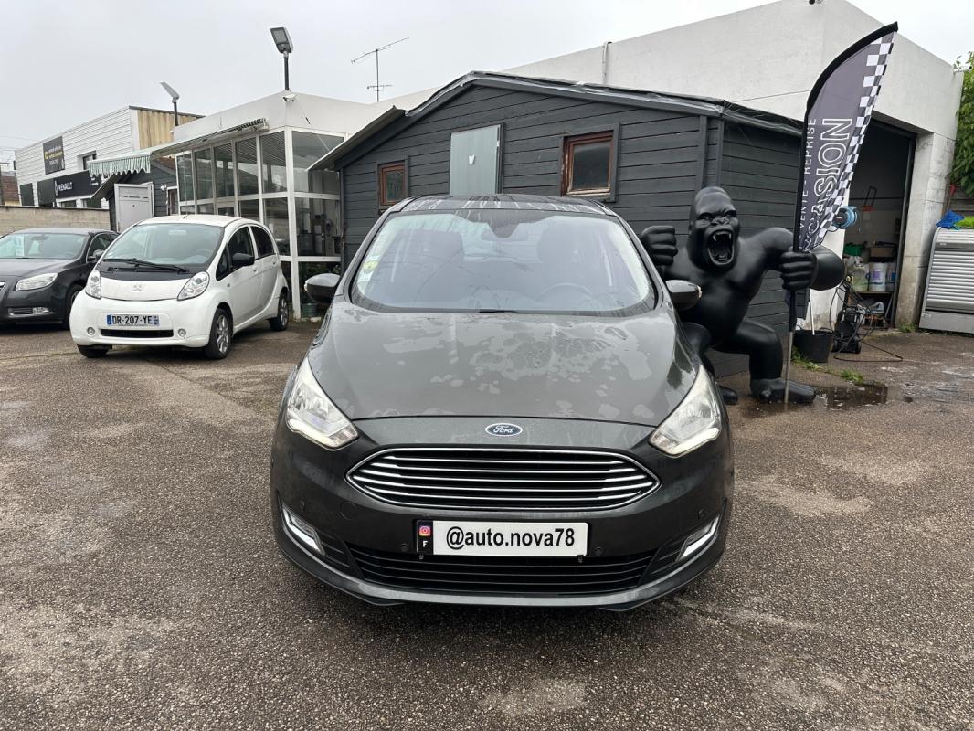 Ford Grand C-max 1.5 TDCi 120 SS Powershift Titanium