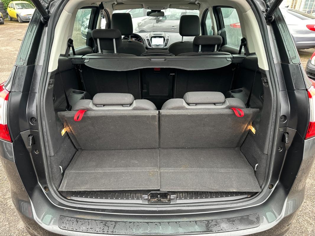 Ford Grand C-max 1.5 TDCi 120 SS Powershift Titanium