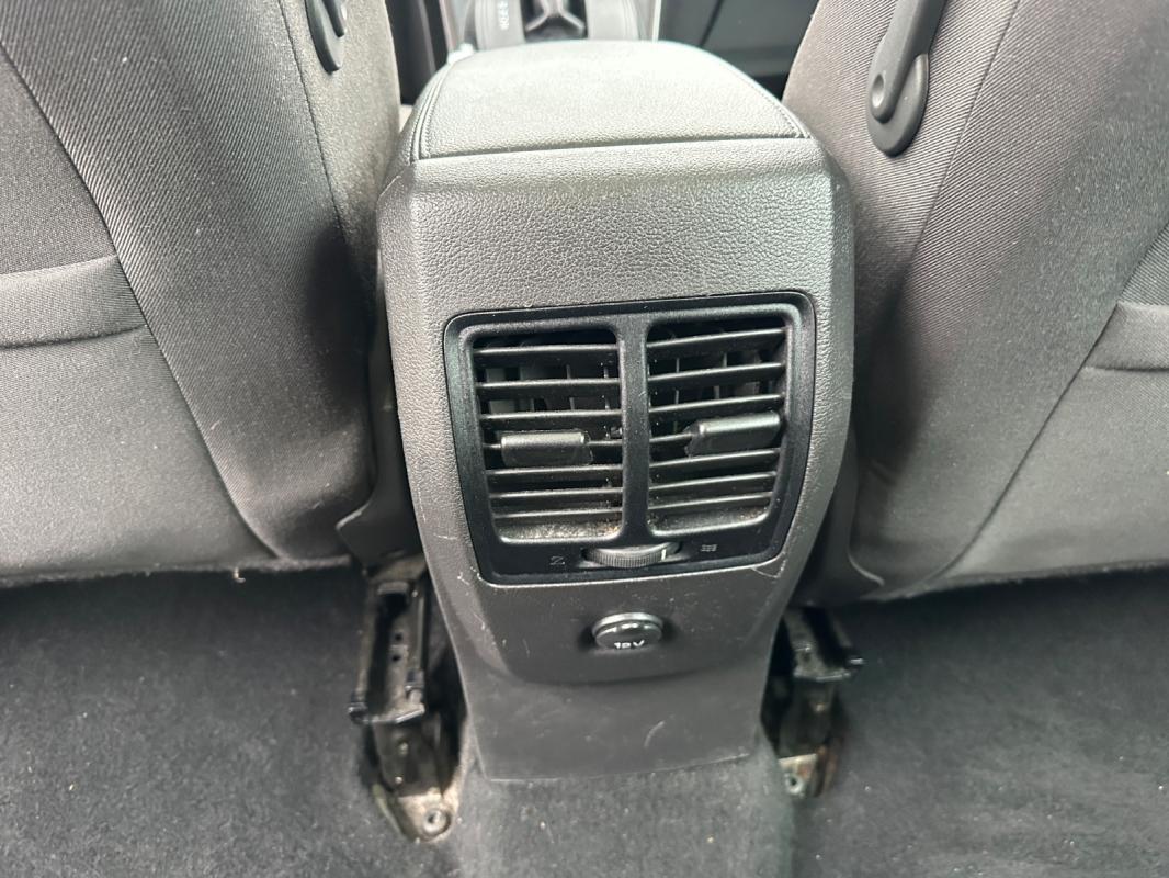 Ford Grand C-max 1.5 TDCi 120 SS Powershift Titanium