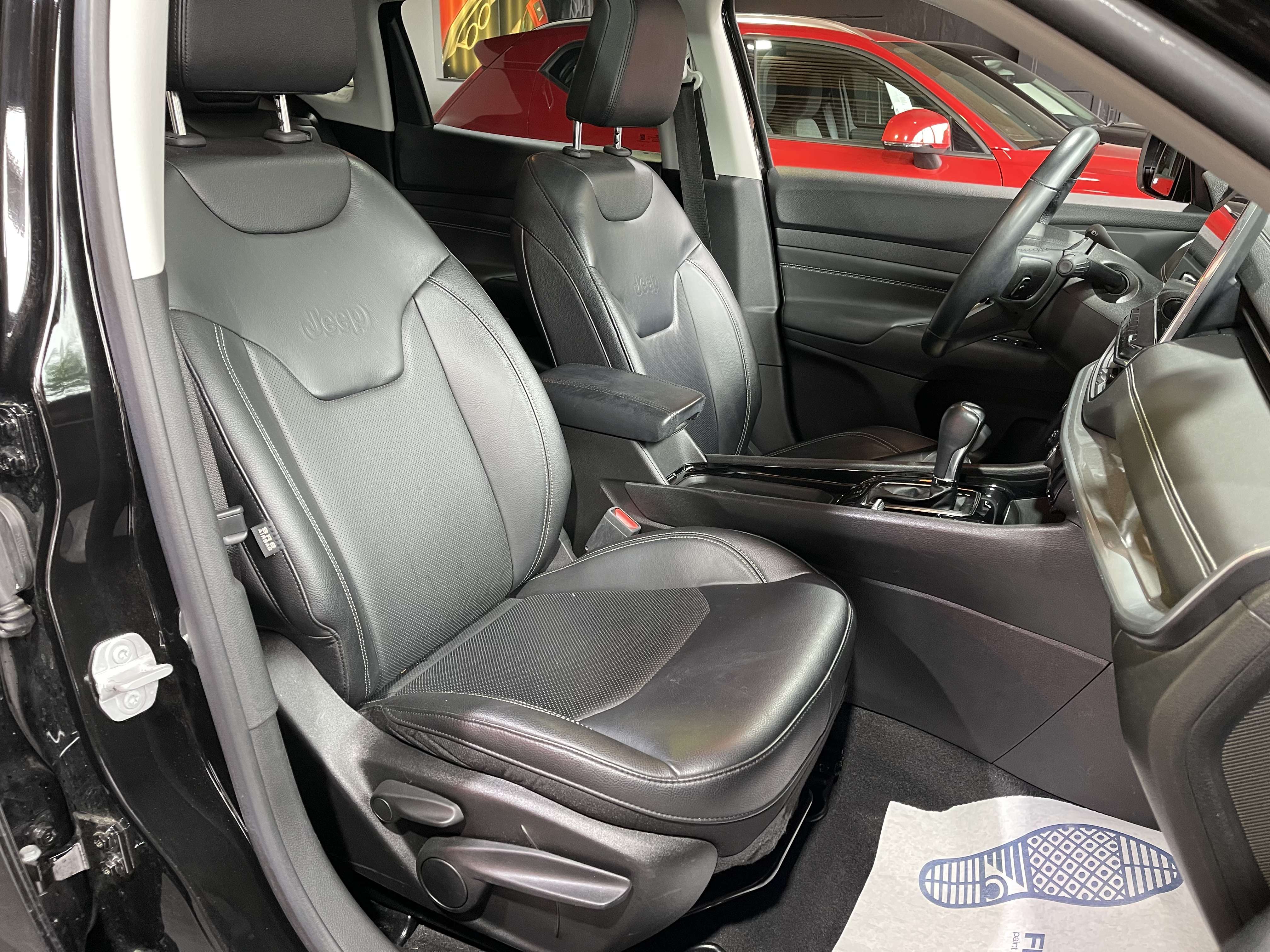 Jeep Compass Compass PHEV 1.3 Turbo eAWD Trailhawk (EU6.4)