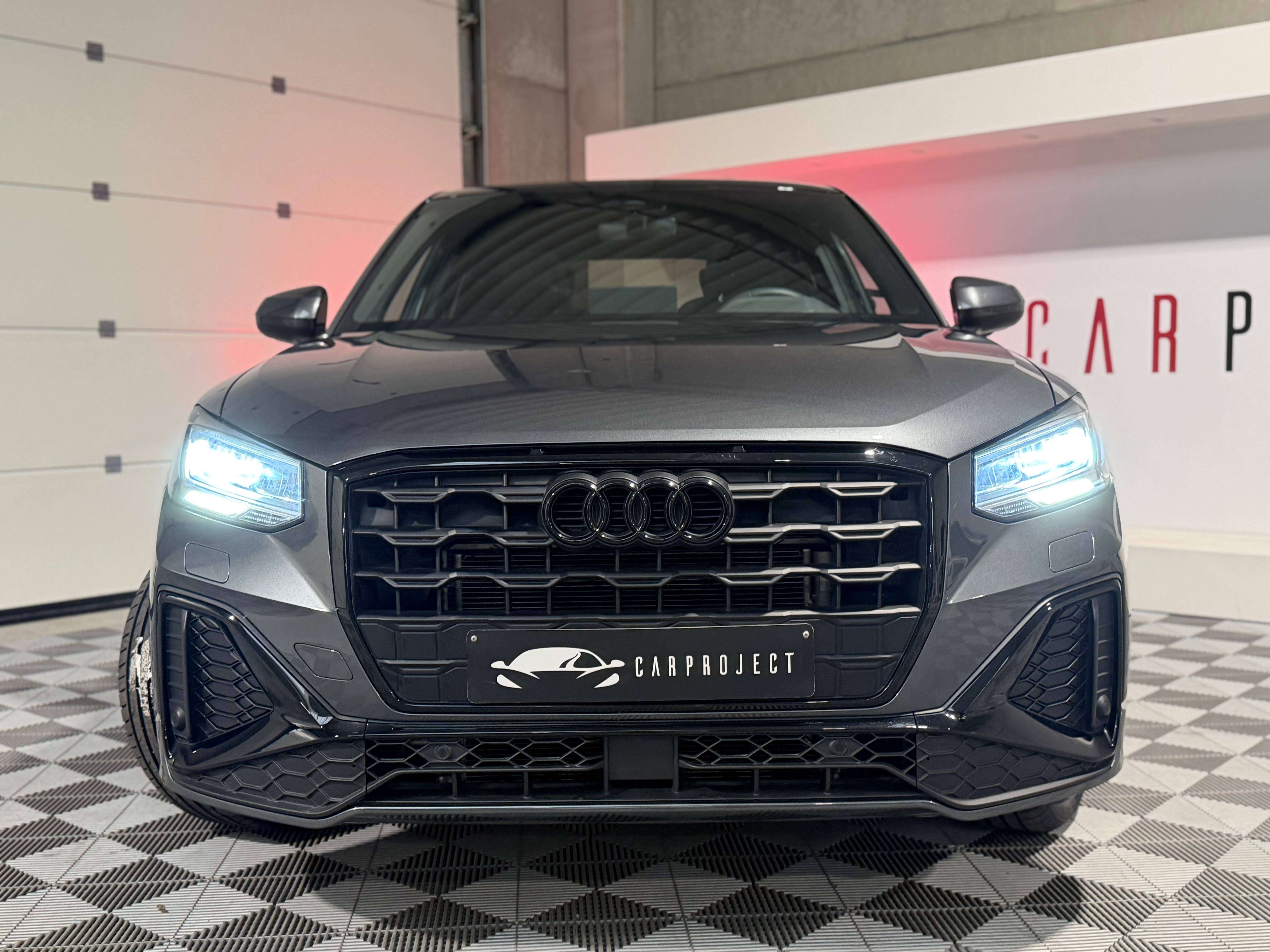 Audi Q2 35TFSI S-LINE, S-TRONIC, Camera, Car-Play, Virtual Cockpit