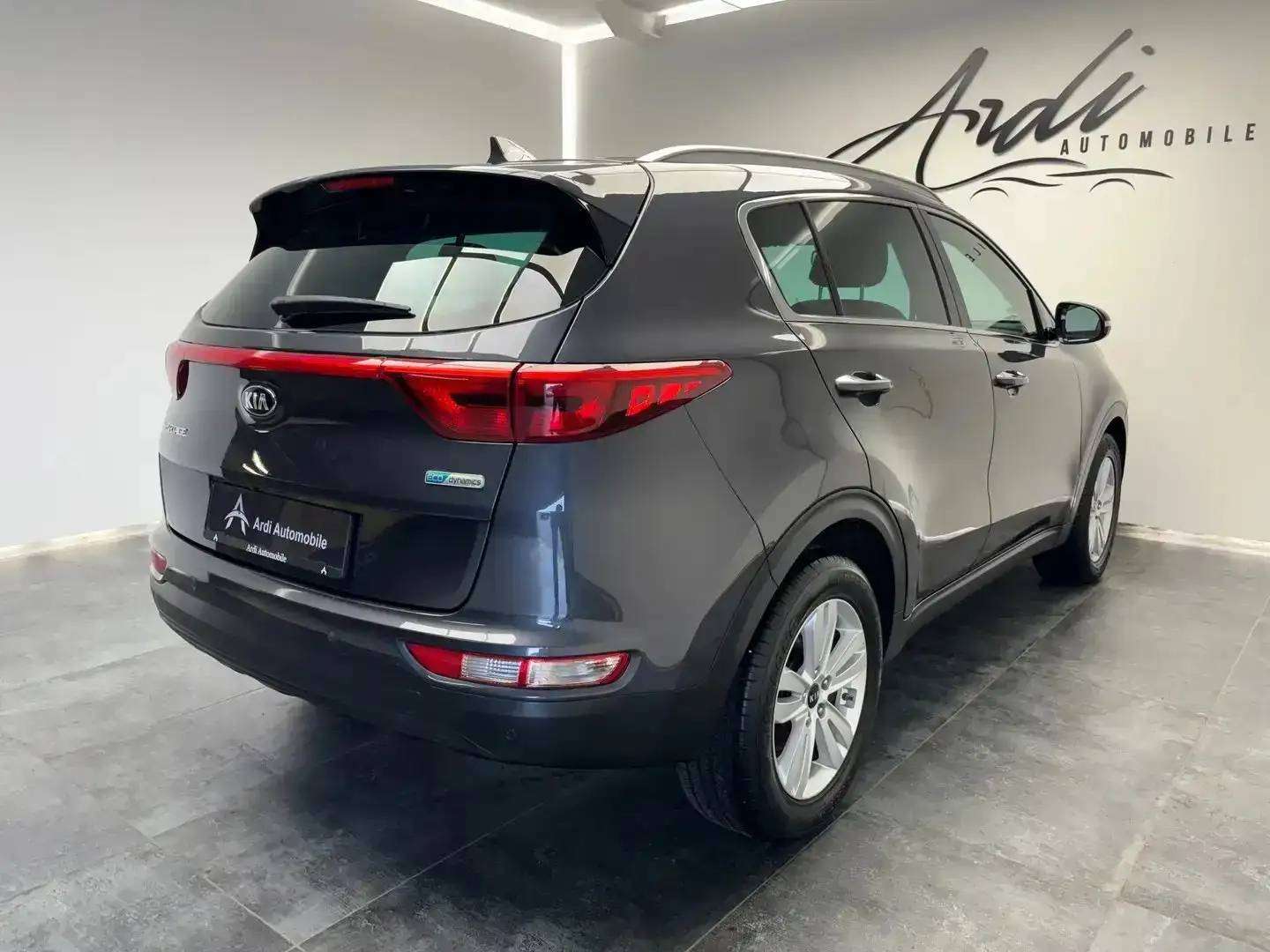 Kia Sportage 1.7 CRDi *SIEGE CHAUFF*CAMERA*1ER PROPRIO*GARANTIE
