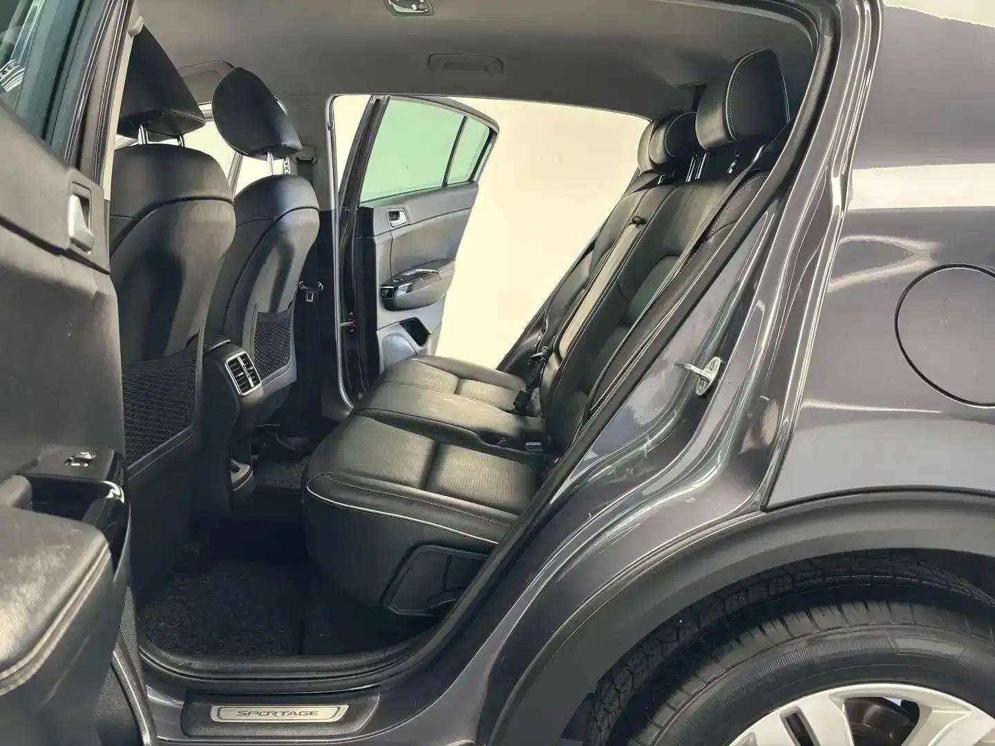 Kia Sportage 1.7 CRDi *SIEGE CHAUFF*CAMERA*1ER PROPRIO*GARANTIE