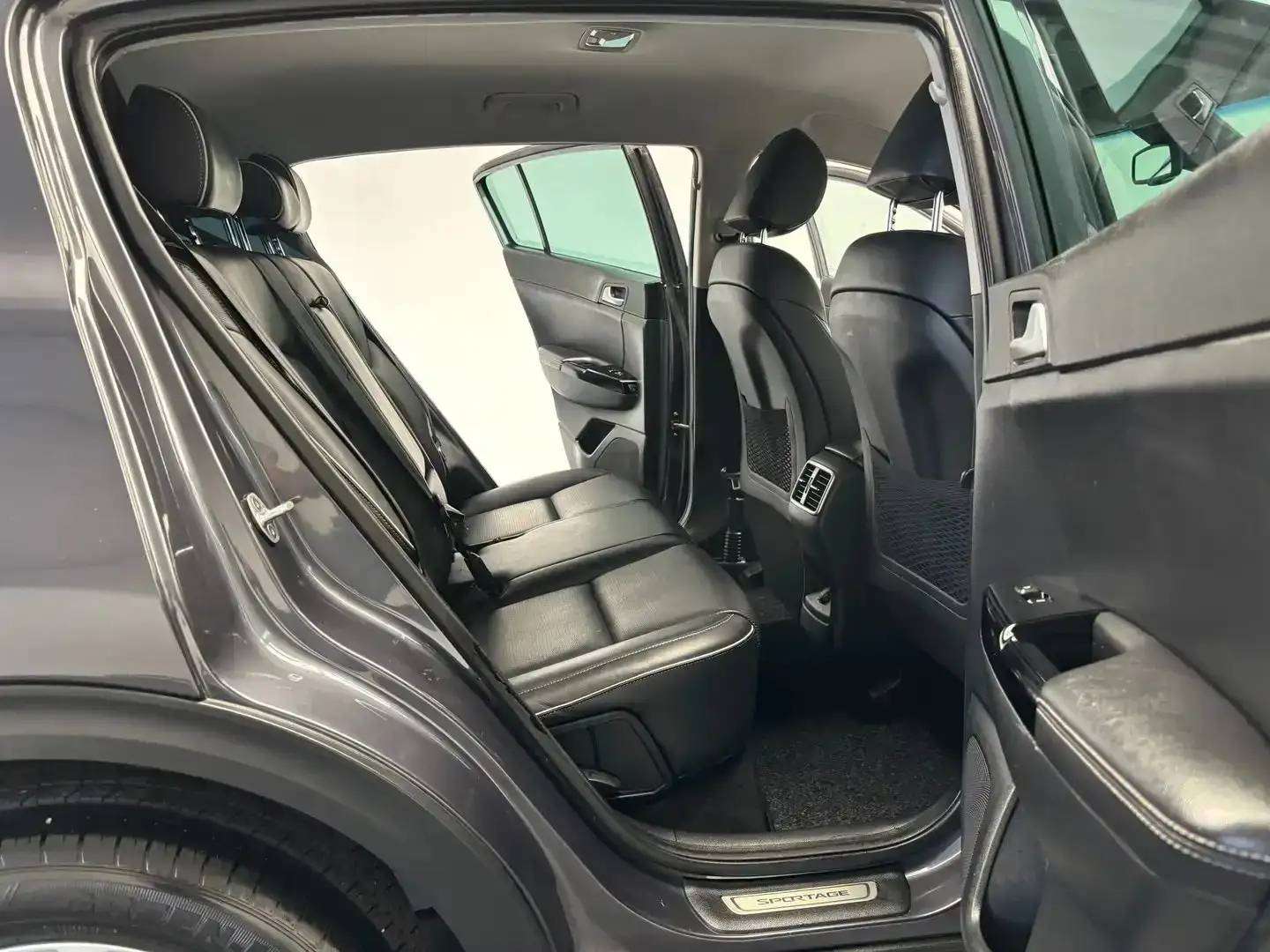 Kia Sportage 1.7 CRDi *SIEGE CHAUFF*CAMERA*1ER PROPRIO*GARANTIE