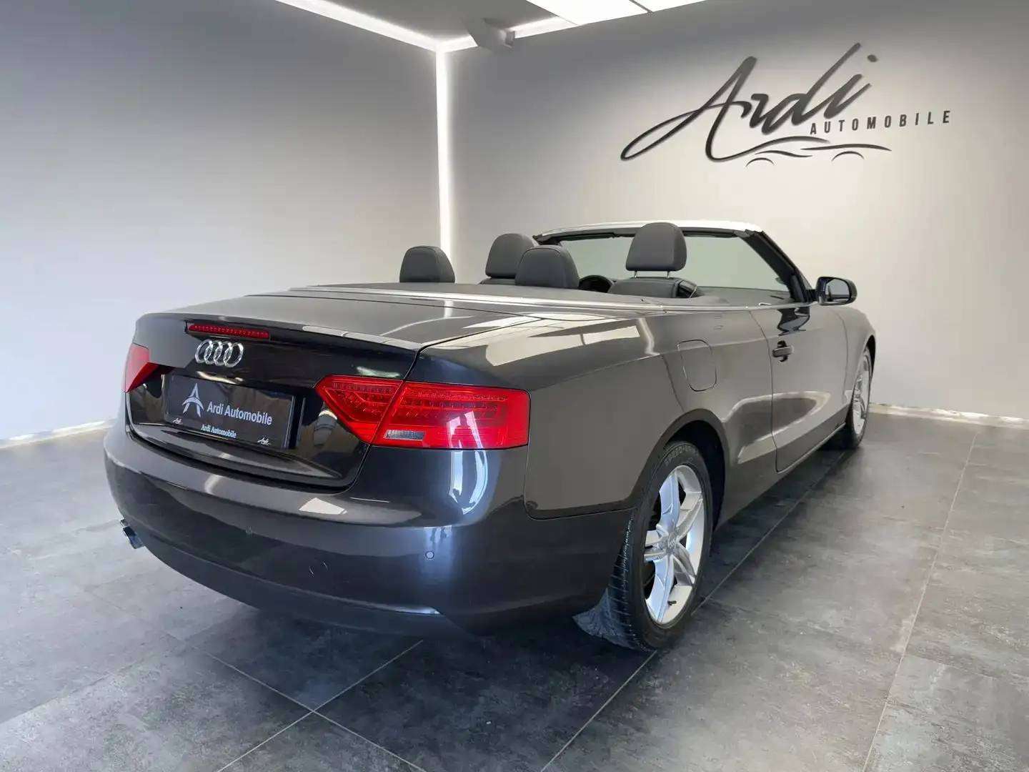 Audi A5 Cabriolet 2.0 TDi *XENON*CAMERA*1ER PROPRIO*GARANTIE*