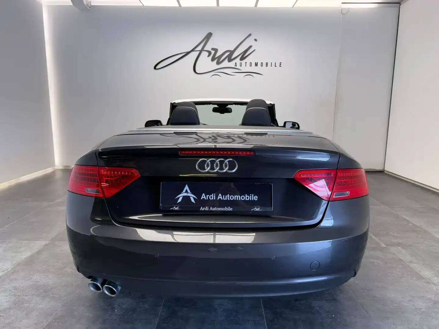 Audi A5 Cabriolet 2.0 TDi *XENON*CAMERA*1ER PROPRIO*GARANTIE*