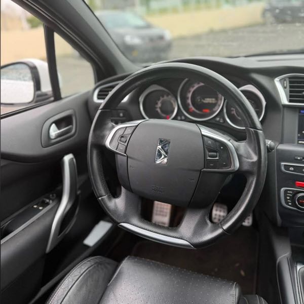 Ds 4 (2) 2.0 BLUEHDI 150 S&amp;S EXECUTIVE BV6