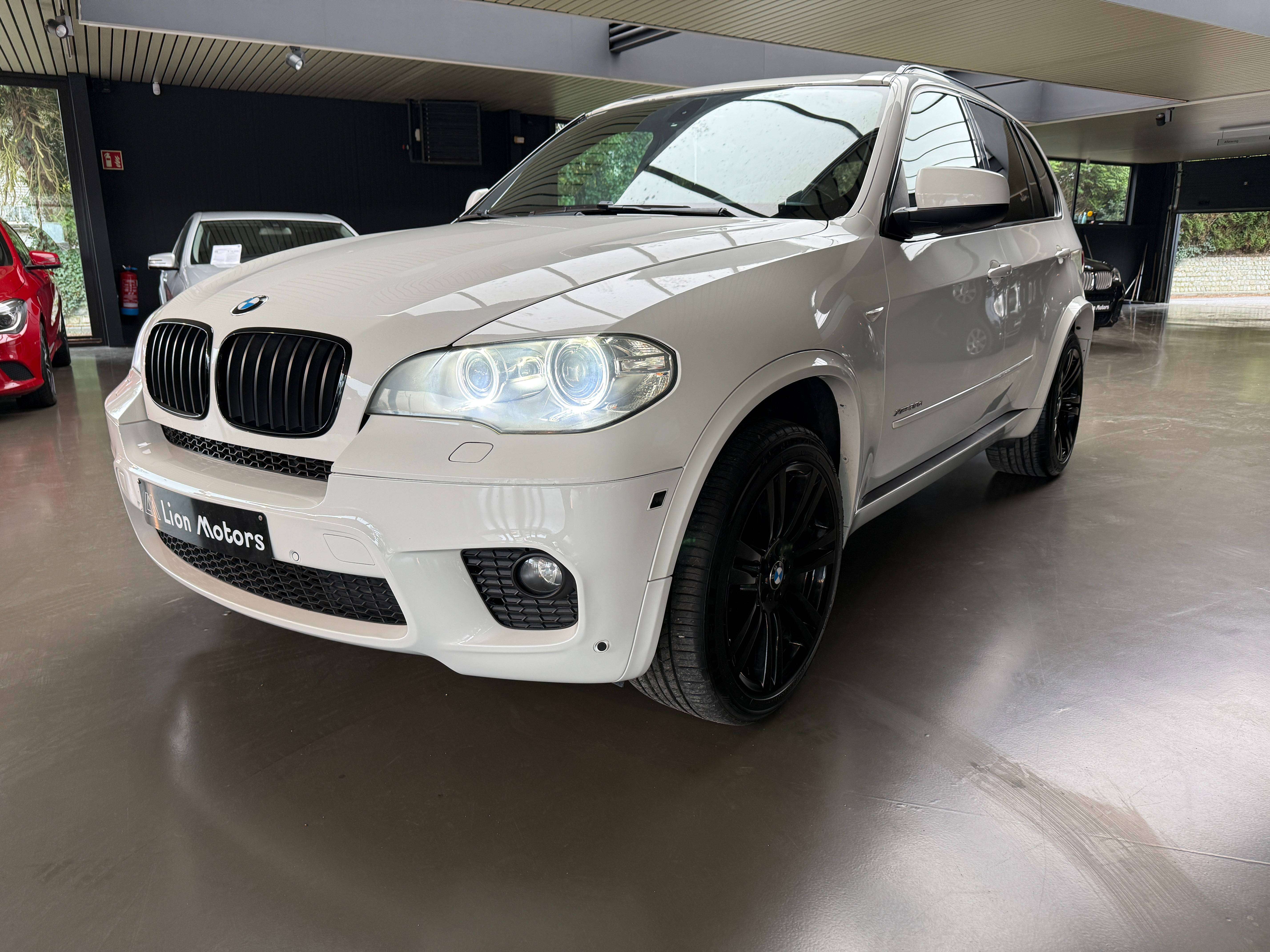 BMW X5 3.0 dA xDrive30 M-SPORT*LEDER*GPS*CAMERA*PANODAK