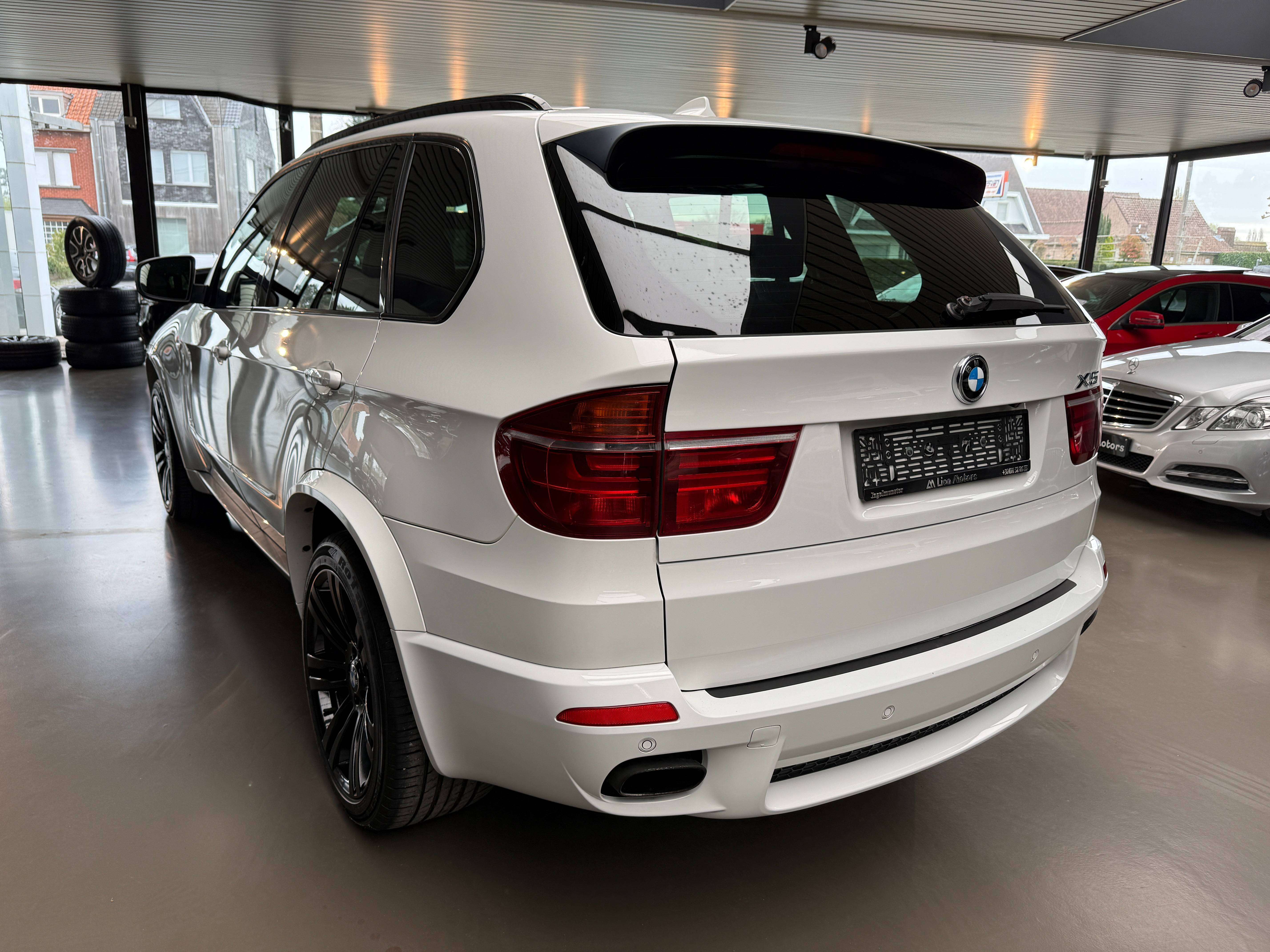 BMW X5 3.0 dA xDrive30 M-SPORT*LEDER*GPS*CAMERA*PANODAK