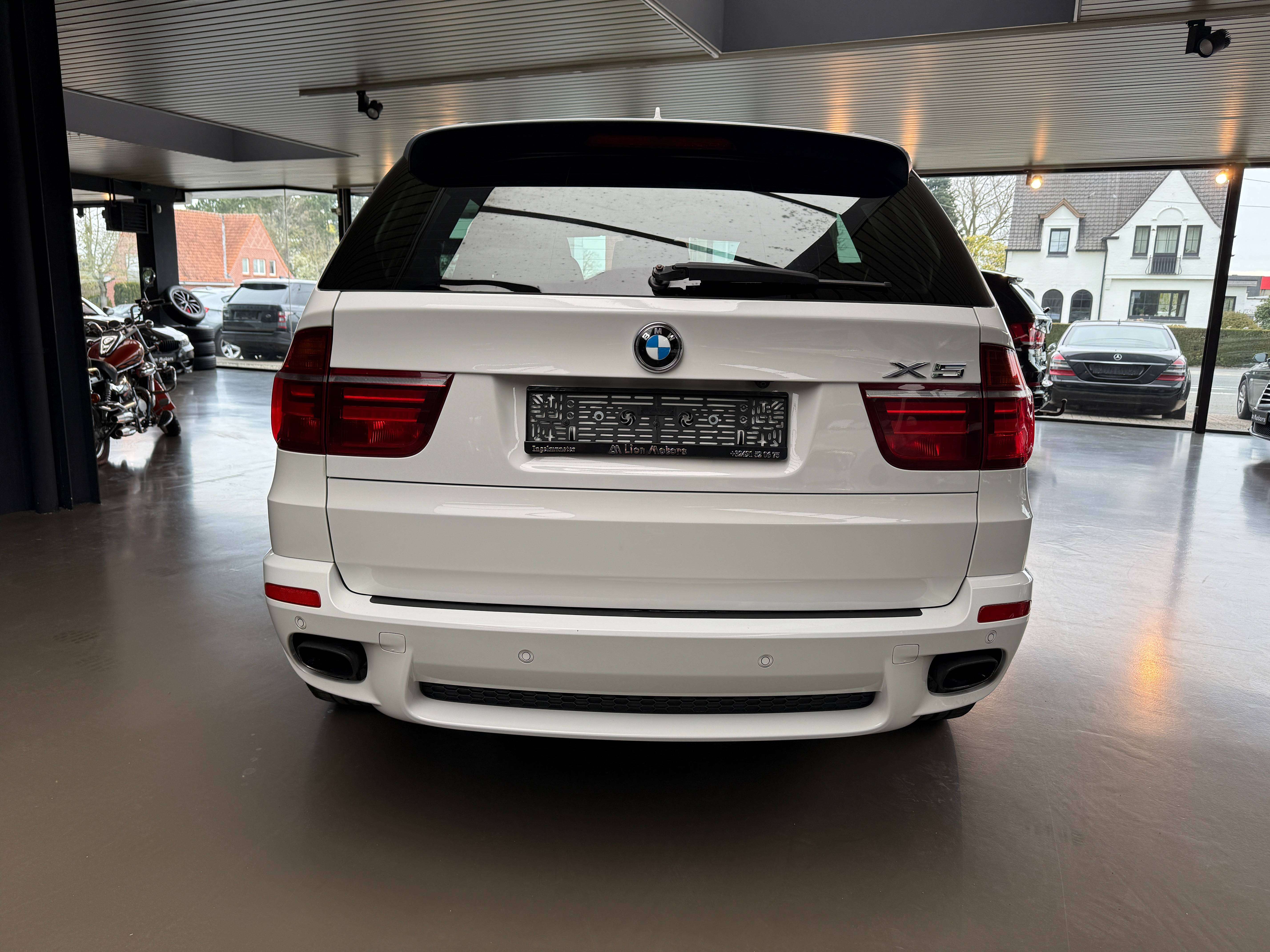 BMW X5 3.0 dA xDrive30 M-SPORT*LEDER*GPS*CAMERA*PANODAK