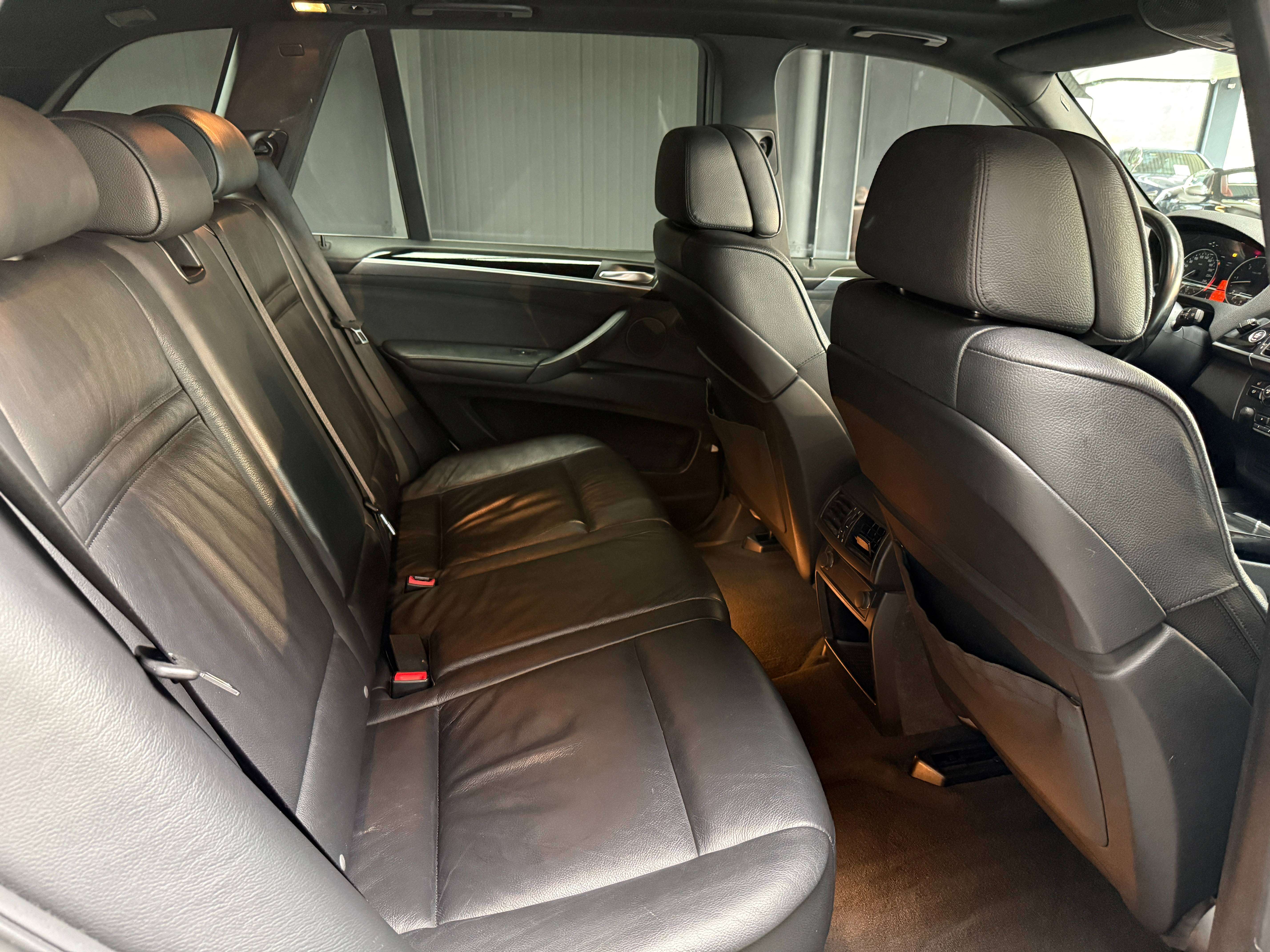 BMW X5 3.0 dA xDrive30 M-SPORT*LEDER*GPS*CAMERA*PANODAK
