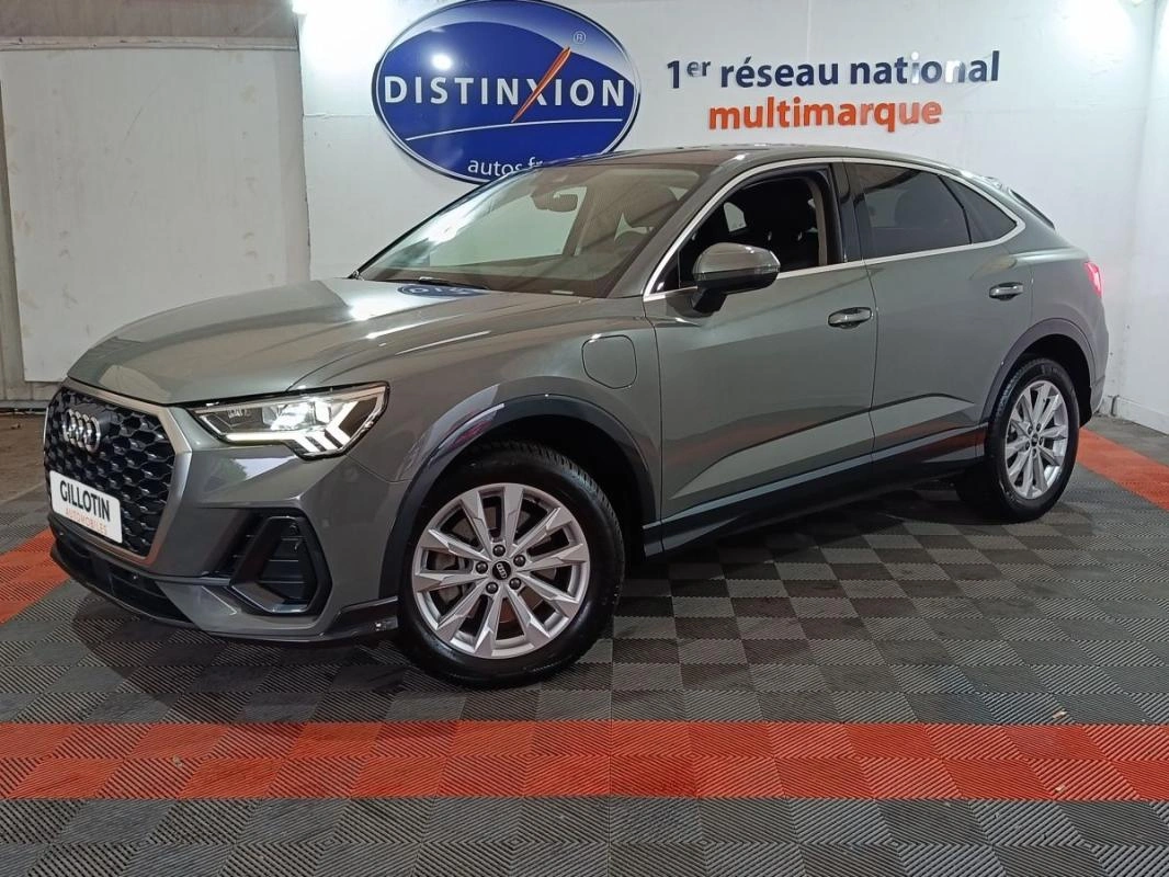 Audi Q3 45 TFSI E 245 S tronic BUSINESS LINE