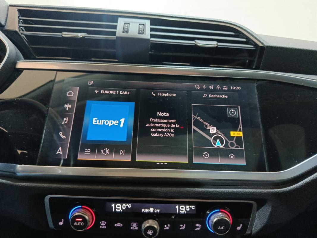Audi Q3 45 TFSI E 245 S tronic BUSINESS LINE