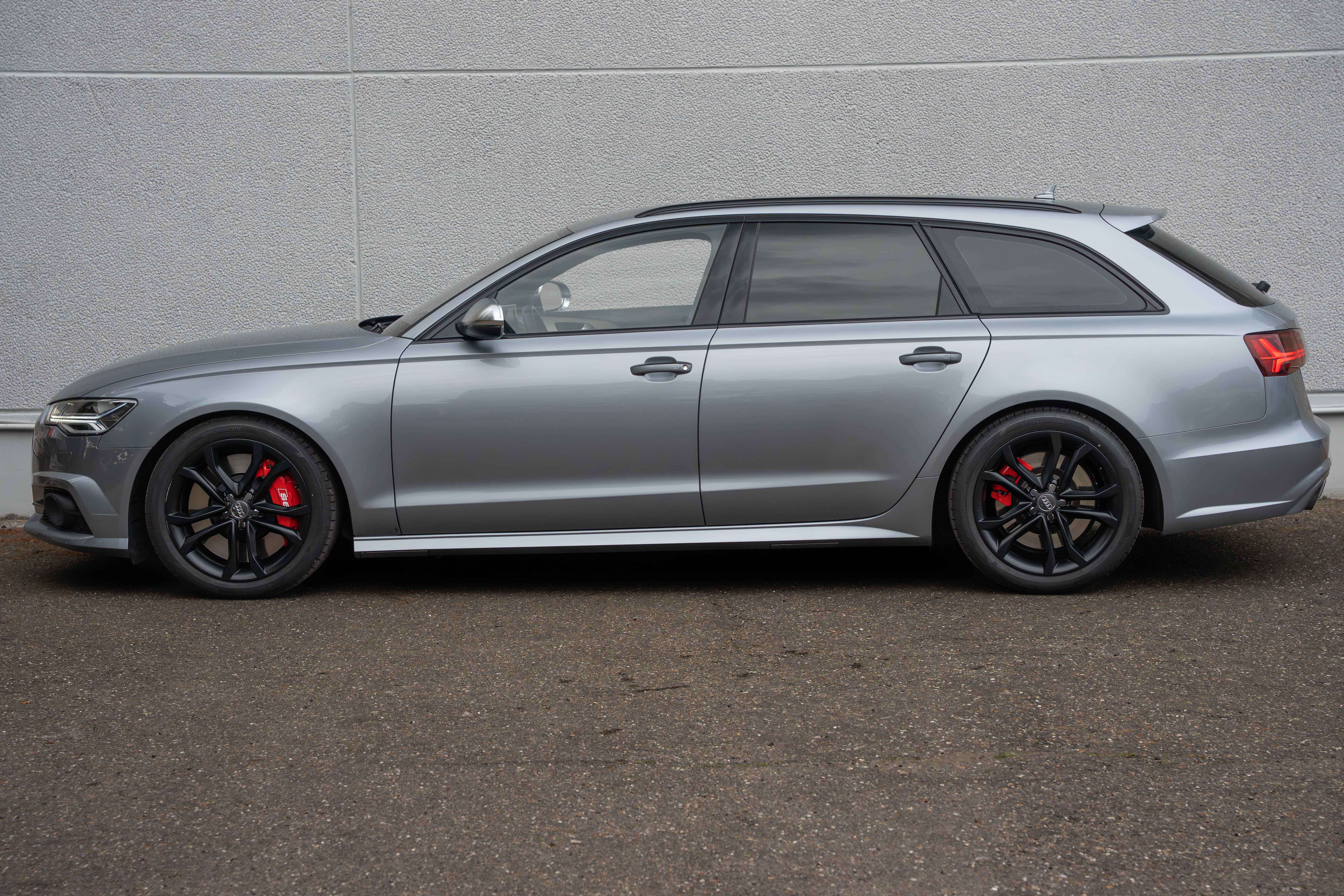 Audi S6 Avant Quattro/MATRIX/LUCHTV/BOSE/KEYLESS/STANDV.