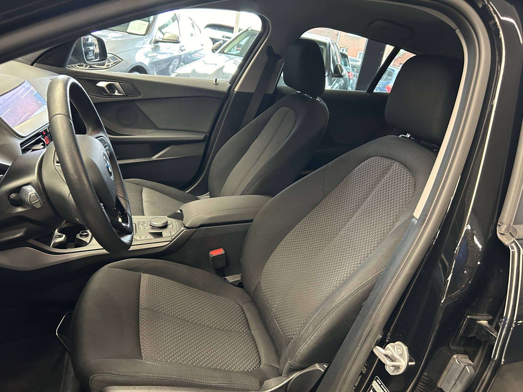 BMW 116 i Alu16"/Led/Gps/Dab/Pdc/Carplay *1j garantie*