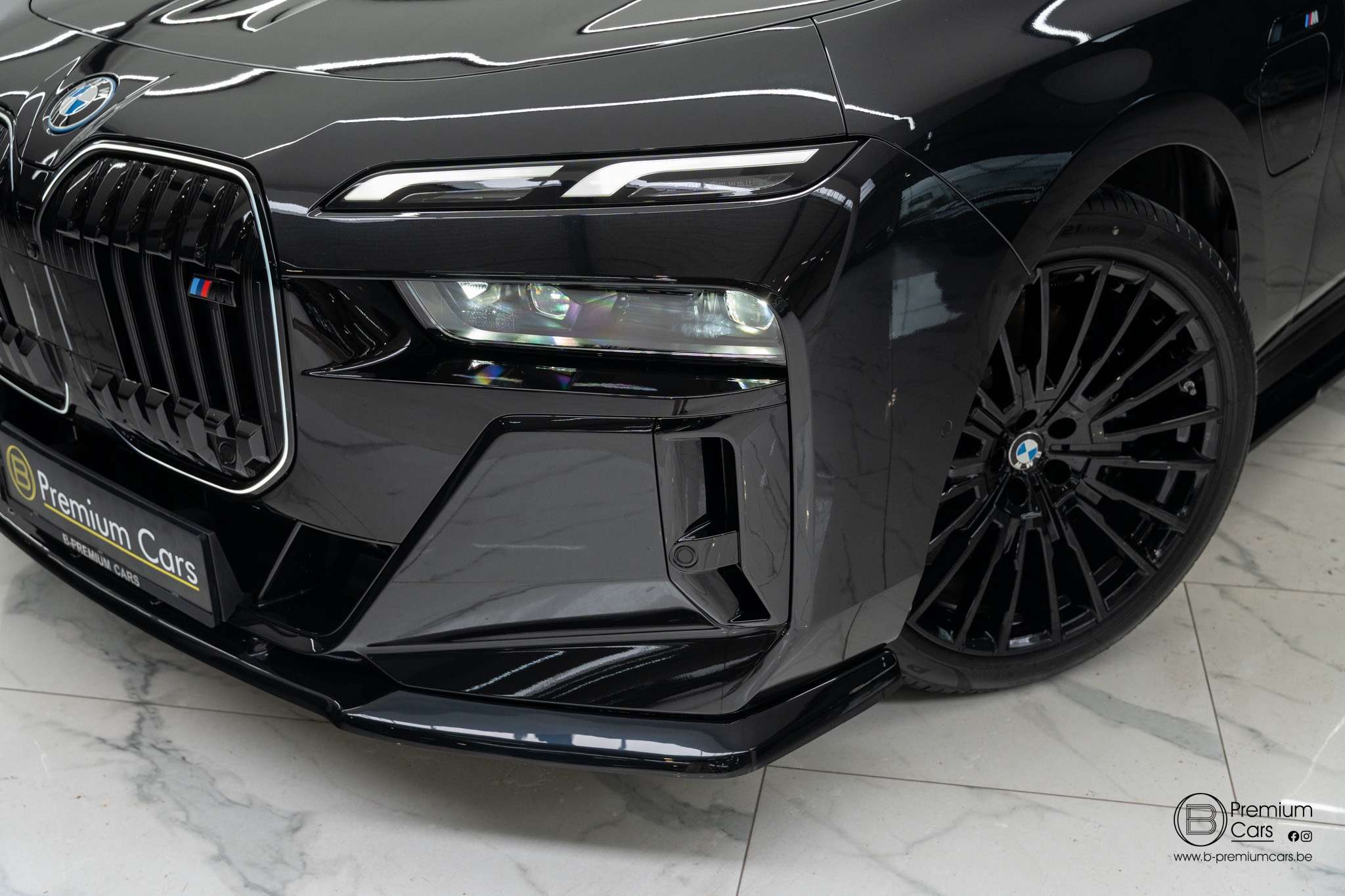 BMW 760 e M xDrive Individual! Bodykit! FULL OPTIONS