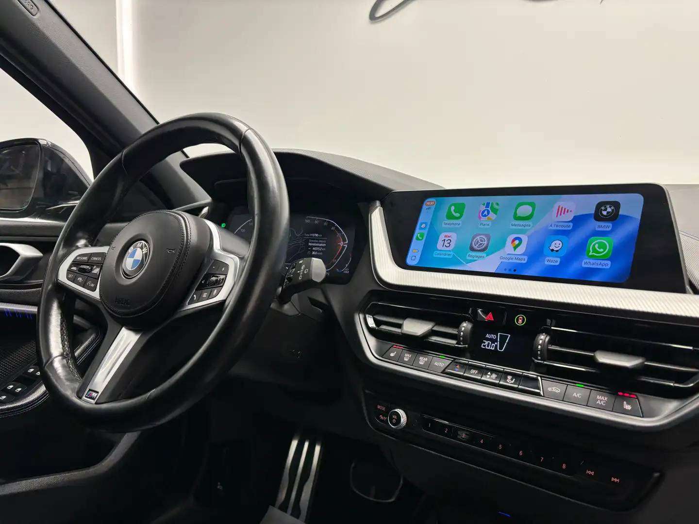BMW 118 iA *PACK M*CARPLAY*SIEGE CHAUFF*CAMERA*LED*GARANTIE*