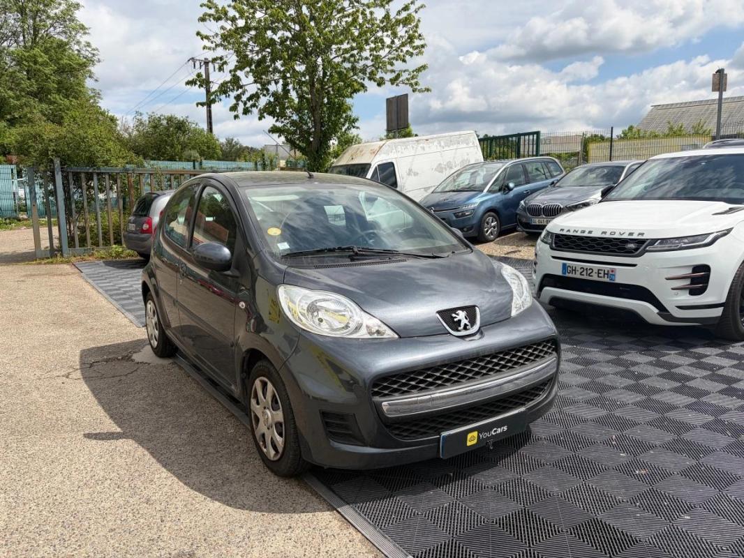 Peugeot 107 1.4 HDI 55 ch 1ER MAIN - RIEN A PREVOIR IDEAL JEUNE PERMIS CLIMATISATION