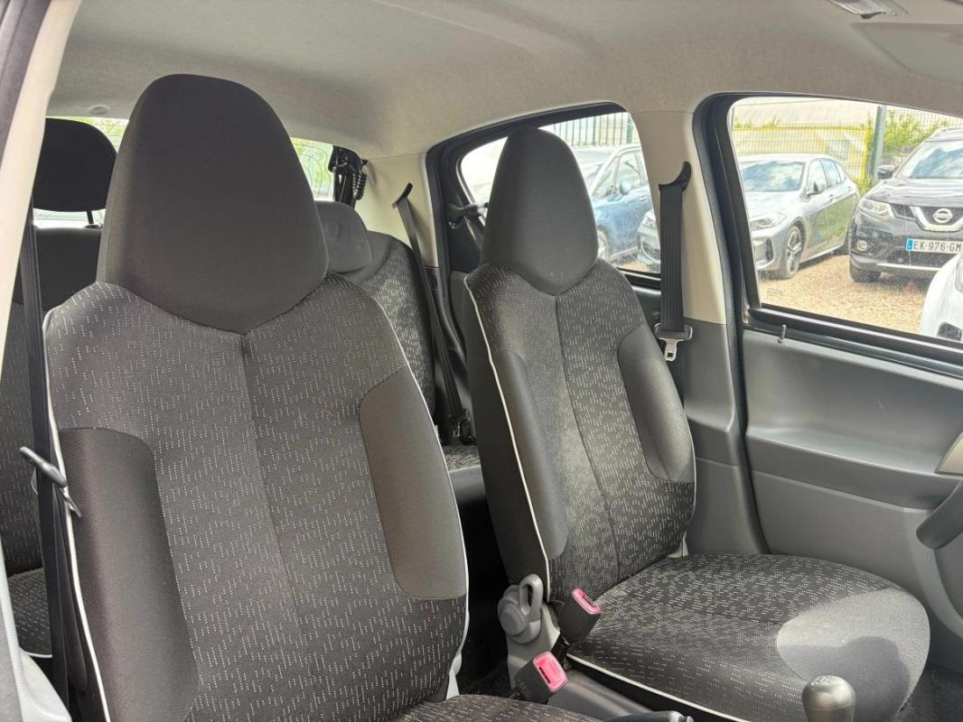 Peugeot 107 1.4 HDI 55 ch 1ER MAIN - RIEN A PREVOIR IDEAL JEUNE PERMIS CLIMATISATION