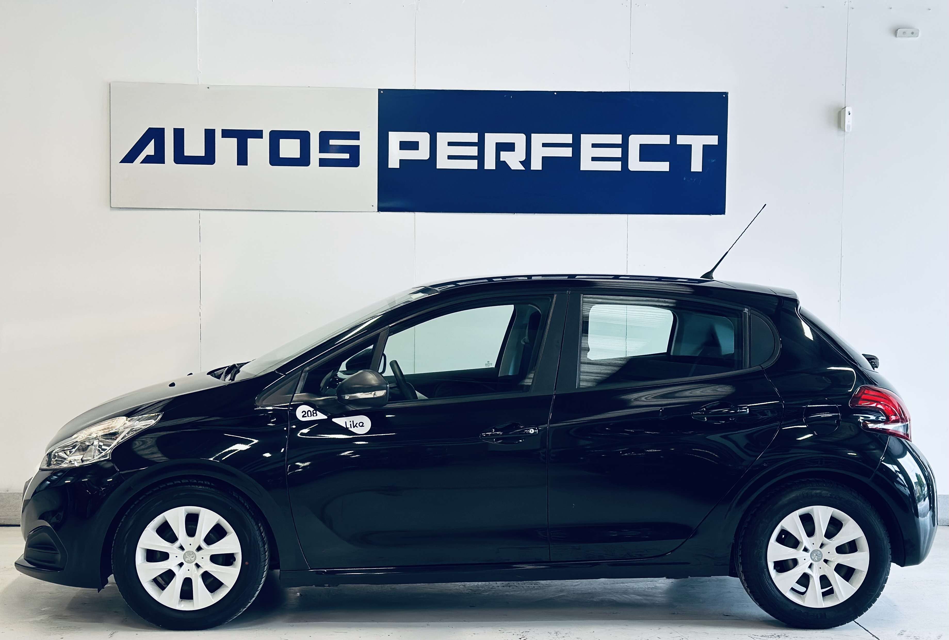 Peugeot 208 1.2i 88.120 km/CRUISE CONTROL/BLUETOOTH/GARANTIE/1ER PROPRIETAIRE/TRES PROPRE