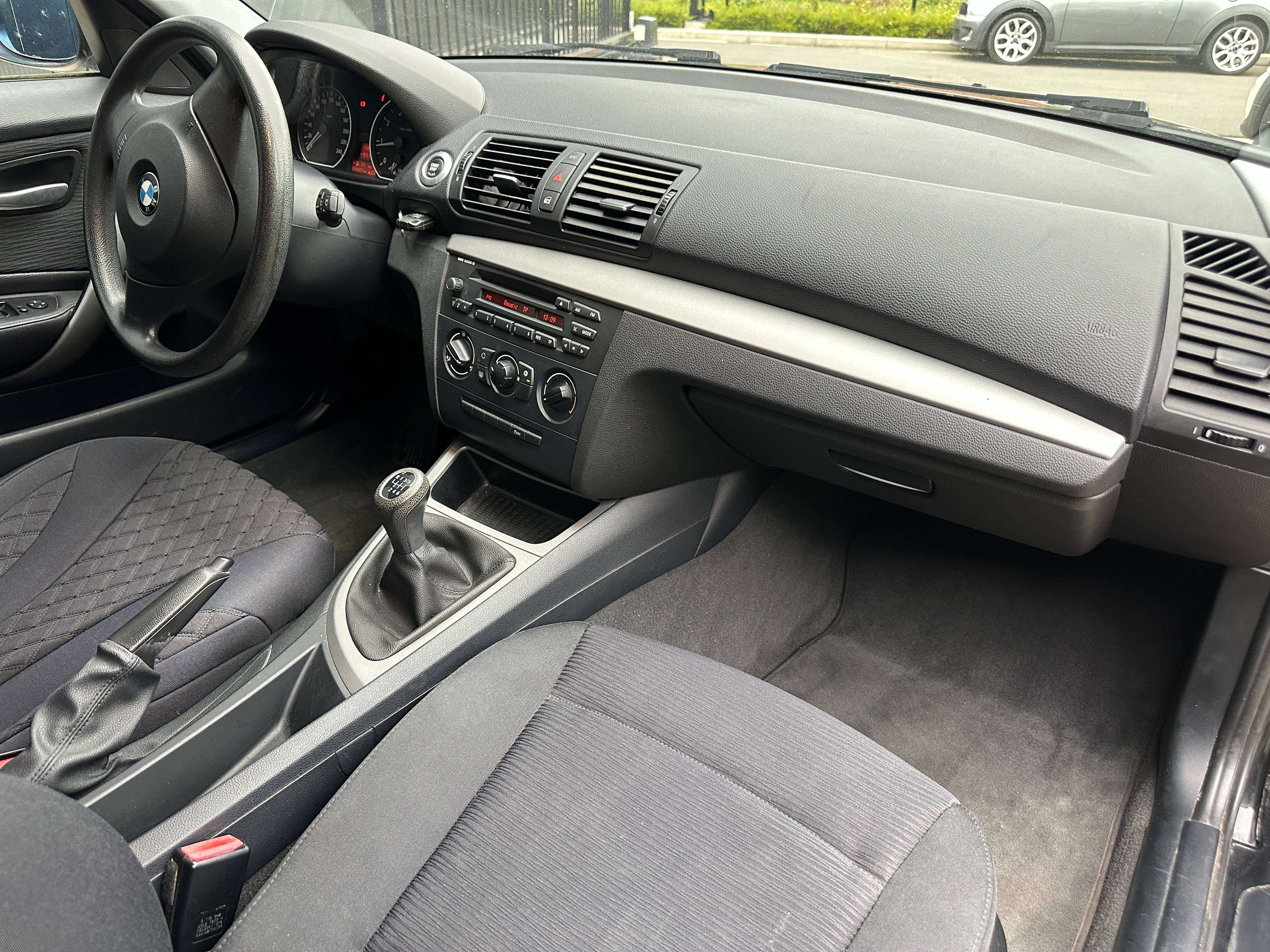 BMW 116 116i Airco,17"Alu lage km, garantie 1j,, goede opties