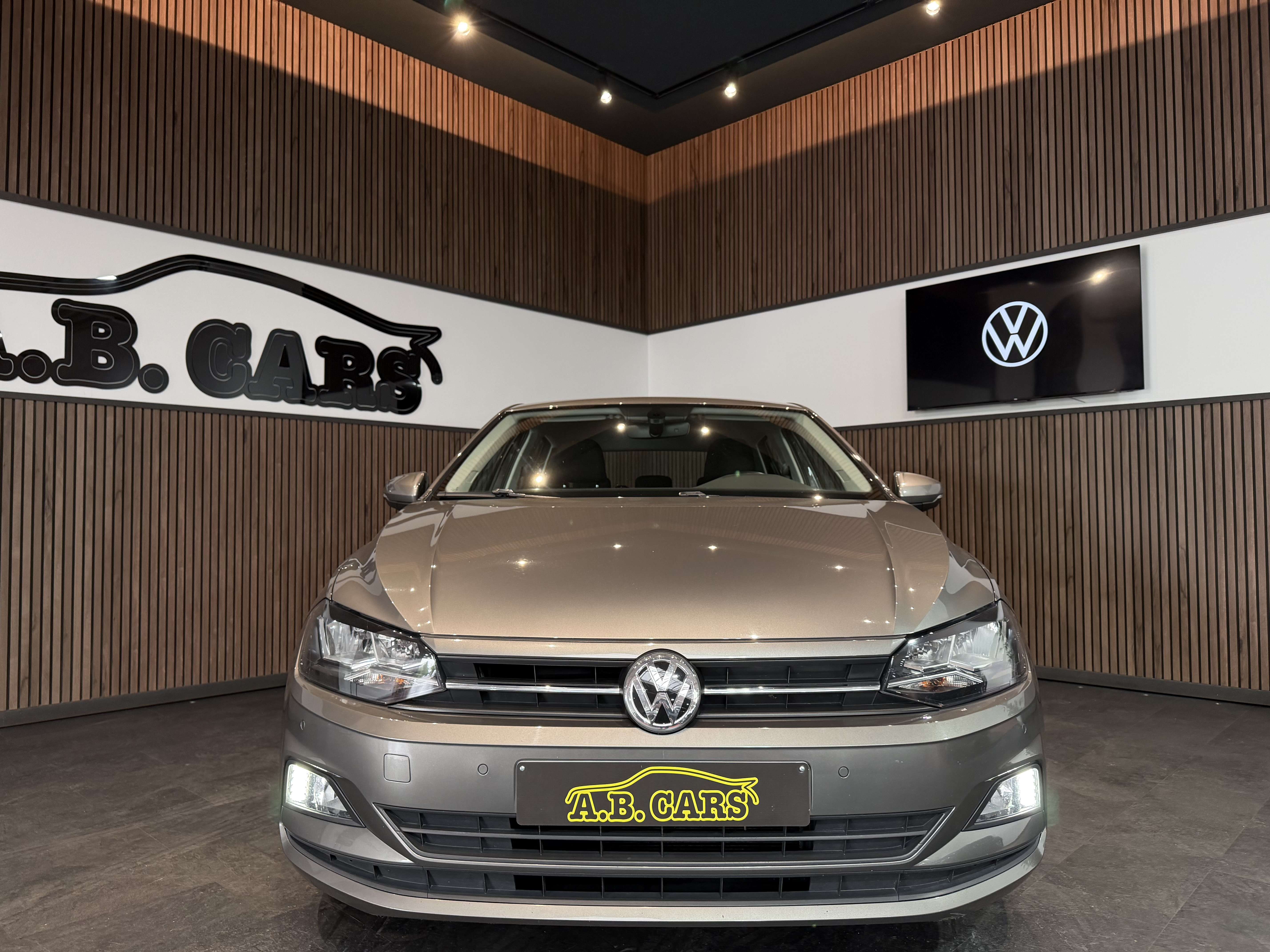 Volkswagen Polo 1.0i - GARANTIE 12MOIS - 1ERPRO -