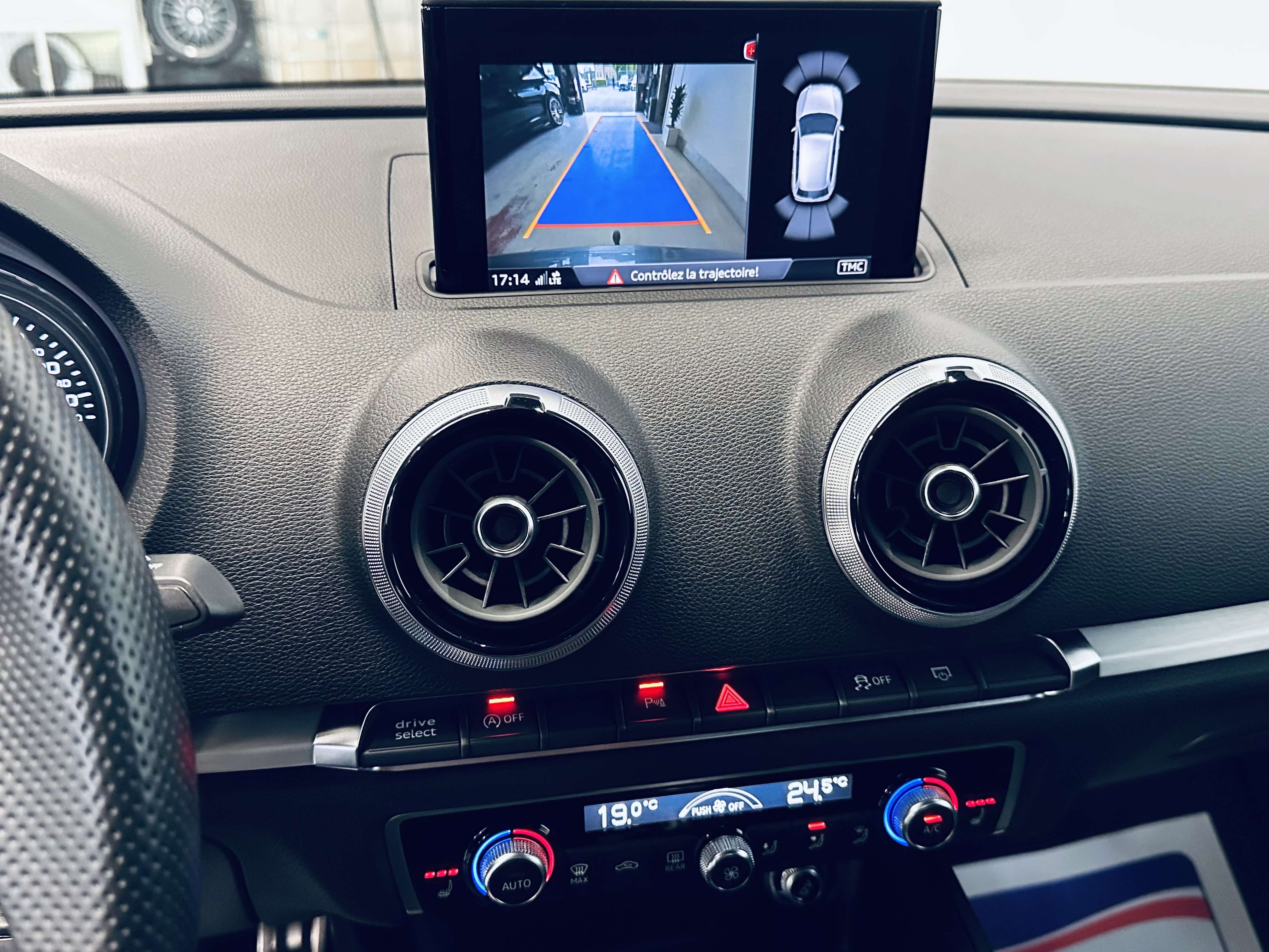 Audi A3 Sportback 30 TFSI S tronic B AUTO PHARE LED CRUISE ADAPTATIF OPTIONS D ASSISTANCE A LA CONDUITE AT REMORQUE TRES PROPRE