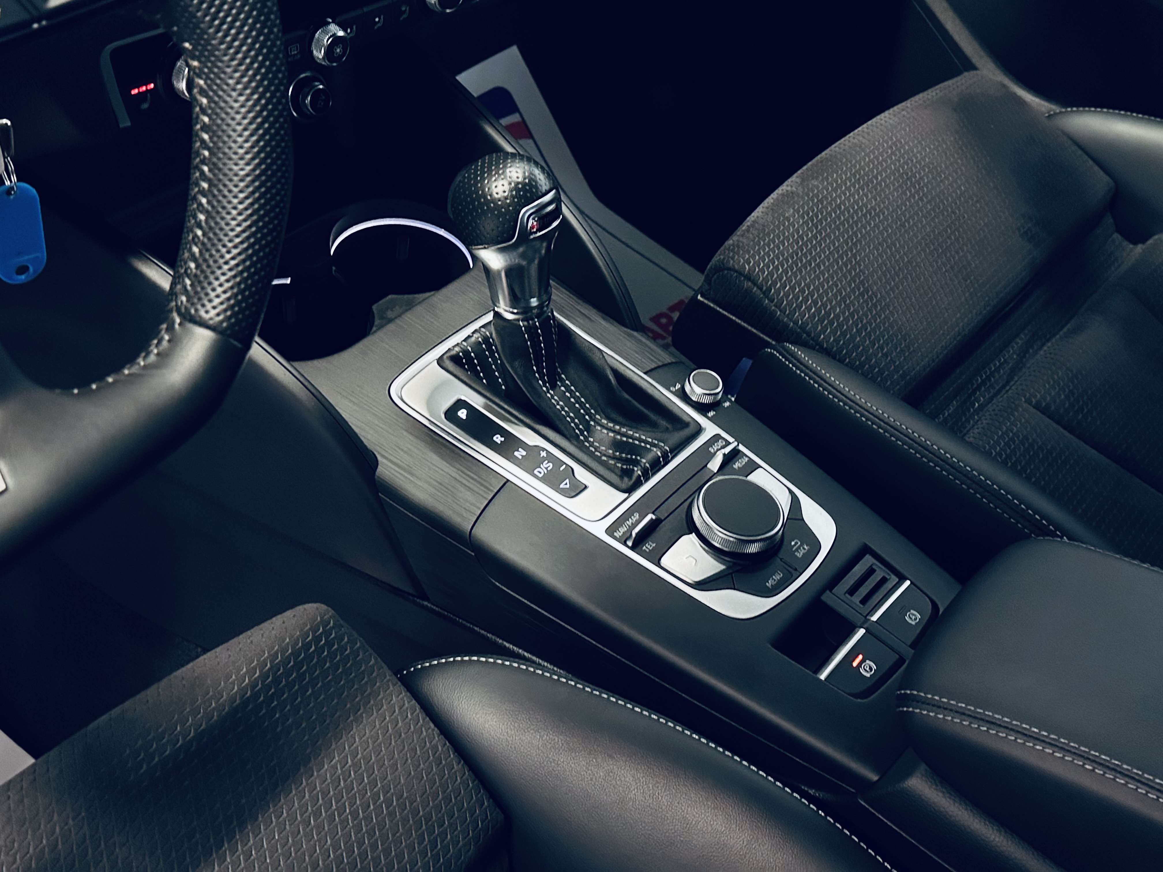 Audi A3 Sportback 30 TFSI S tronic B AUTO PHARE LED CRUISE ADAPTATIF OPTIONS D ASSISTANCE A LA CONDUITE AT REMORQUE TRES PROPRE
