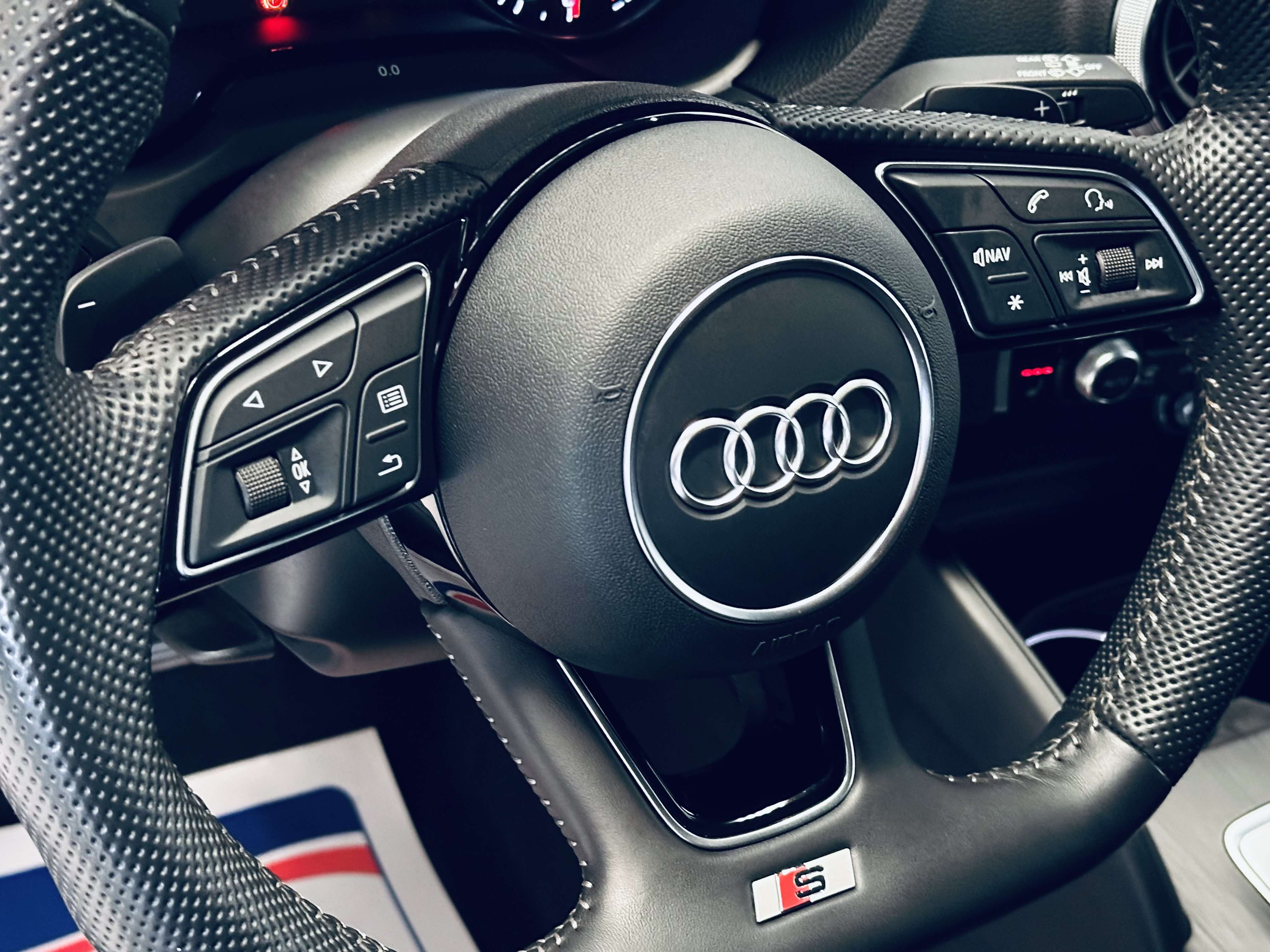 Audi A3 Sportback 30 TFSI S tronic B AUTO PHARE LED CRUISE ADAPTATIF OPTIONS D ASSISTANCE A LA CONDUITE AT REMORQUE TRES PROPRE