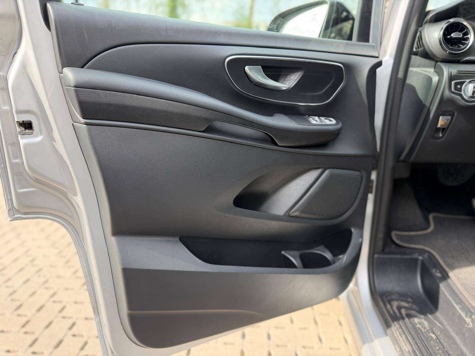Mercedes-Benz V 220 Automatique - Cuir - Garantie 12 mois - Pack AMG