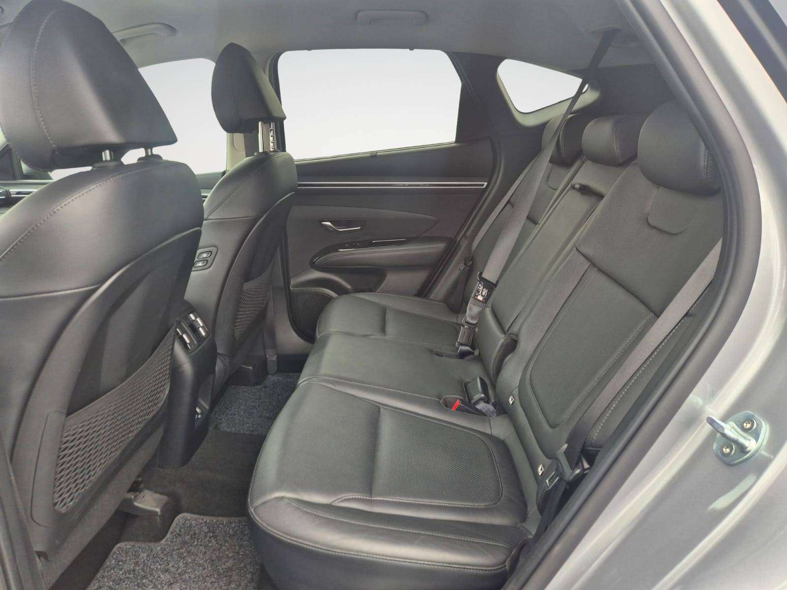 Hyundai TUCSON 1.6 CRDi MHEV Shine DCT / Carplay / Camera 360° / Navigation / Garantie 12 Mois